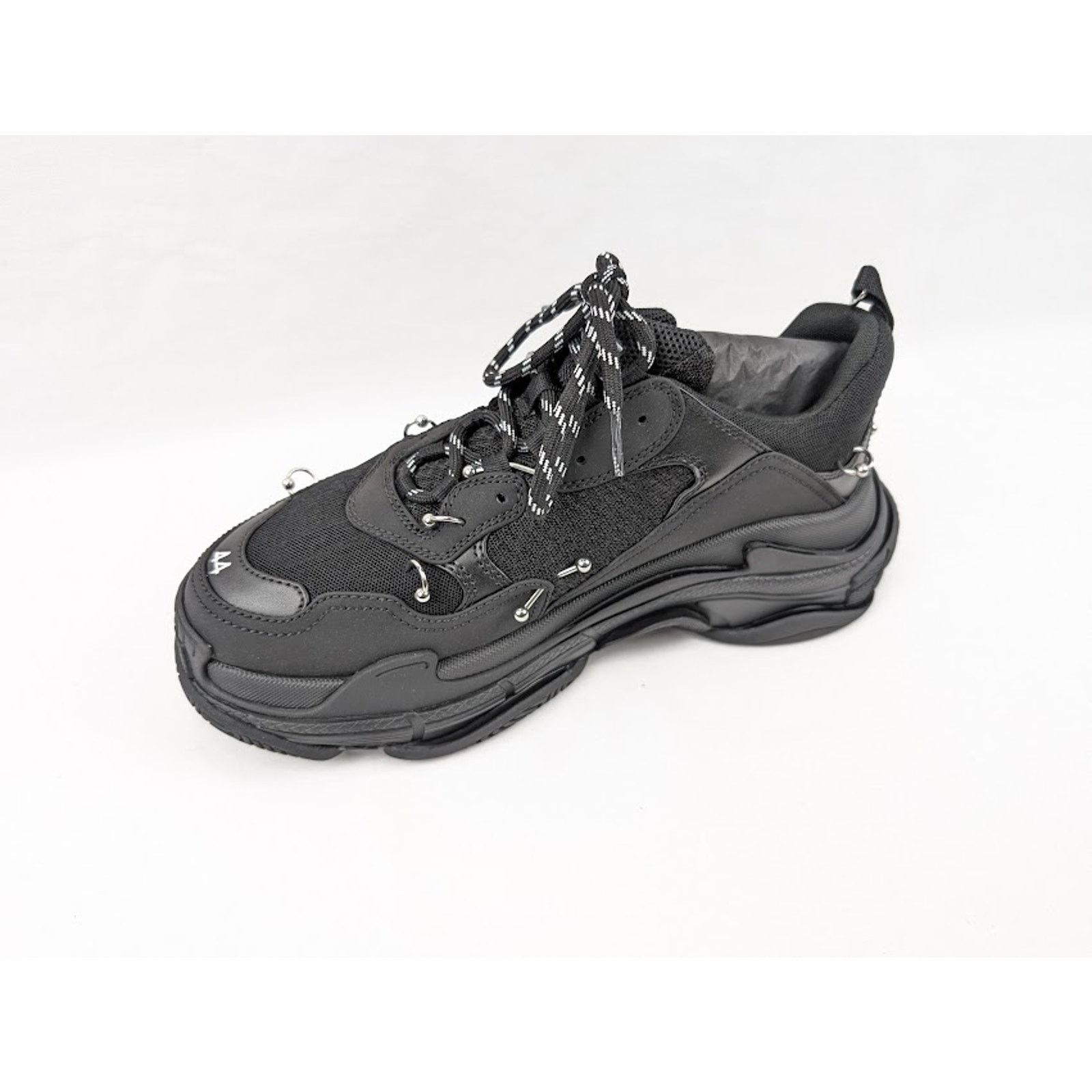 Balenciaga o1rshd1 Triple S Soccer Sneakers in Black/Silver Size US 13 / EU 46 - 9 Thumbnail