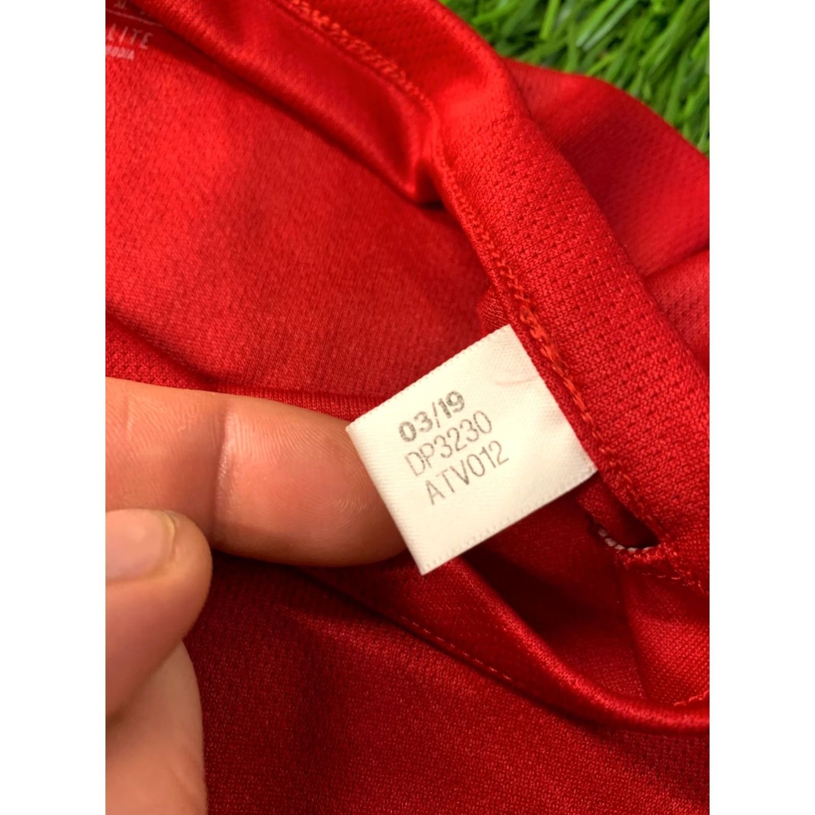 Adidas ADIDAS PERFORMANCE FOOTBALL SHIRT XL Red and White Estro 2019 Mens T-Shirt Size US XL / EU 56 / 4 - 5 Thumbnail