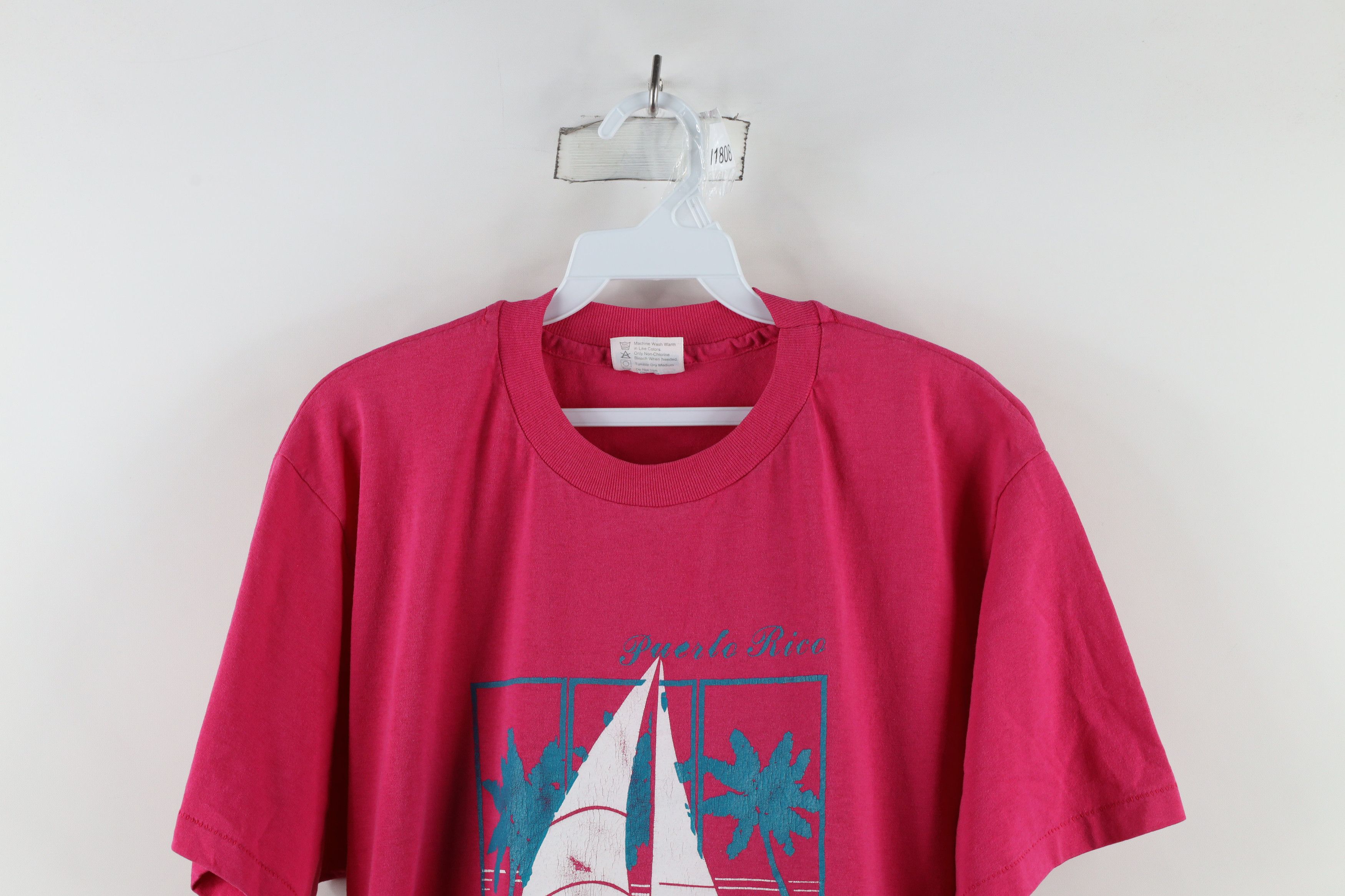 Vintage Vintage 80s Streetwear Puerto Rico Sailboat T-Shirt Pink USA Size US L / EU 52-54 / 3 - 2 Thumbnail