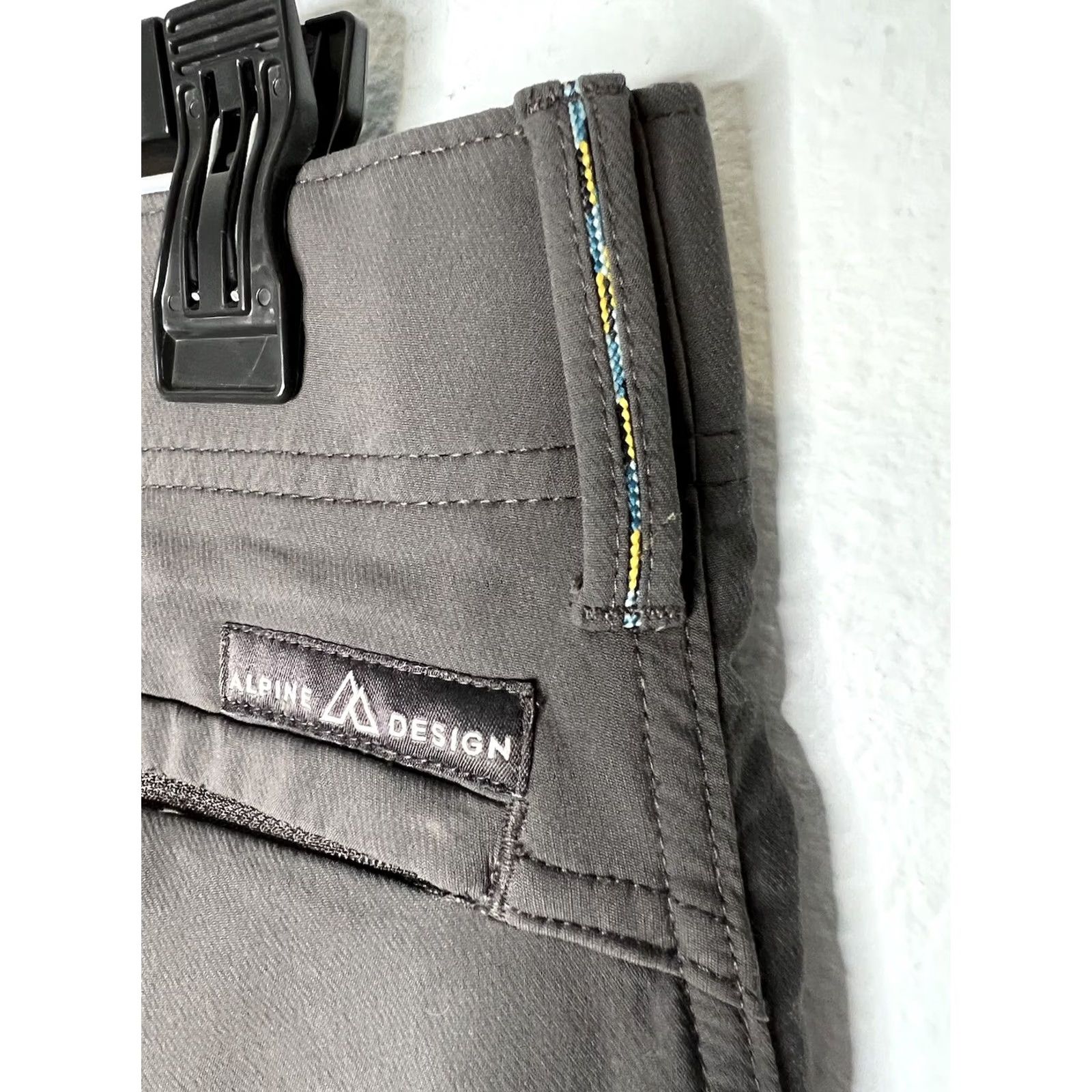 Vintage Alpine Design Mens Jogger Pants 32 Modern Fit Gray Activewear Nylon Polyester Spandex Knit Elevation Designer Mens Size US 32 / EU 48 - 4 Thumbnail
