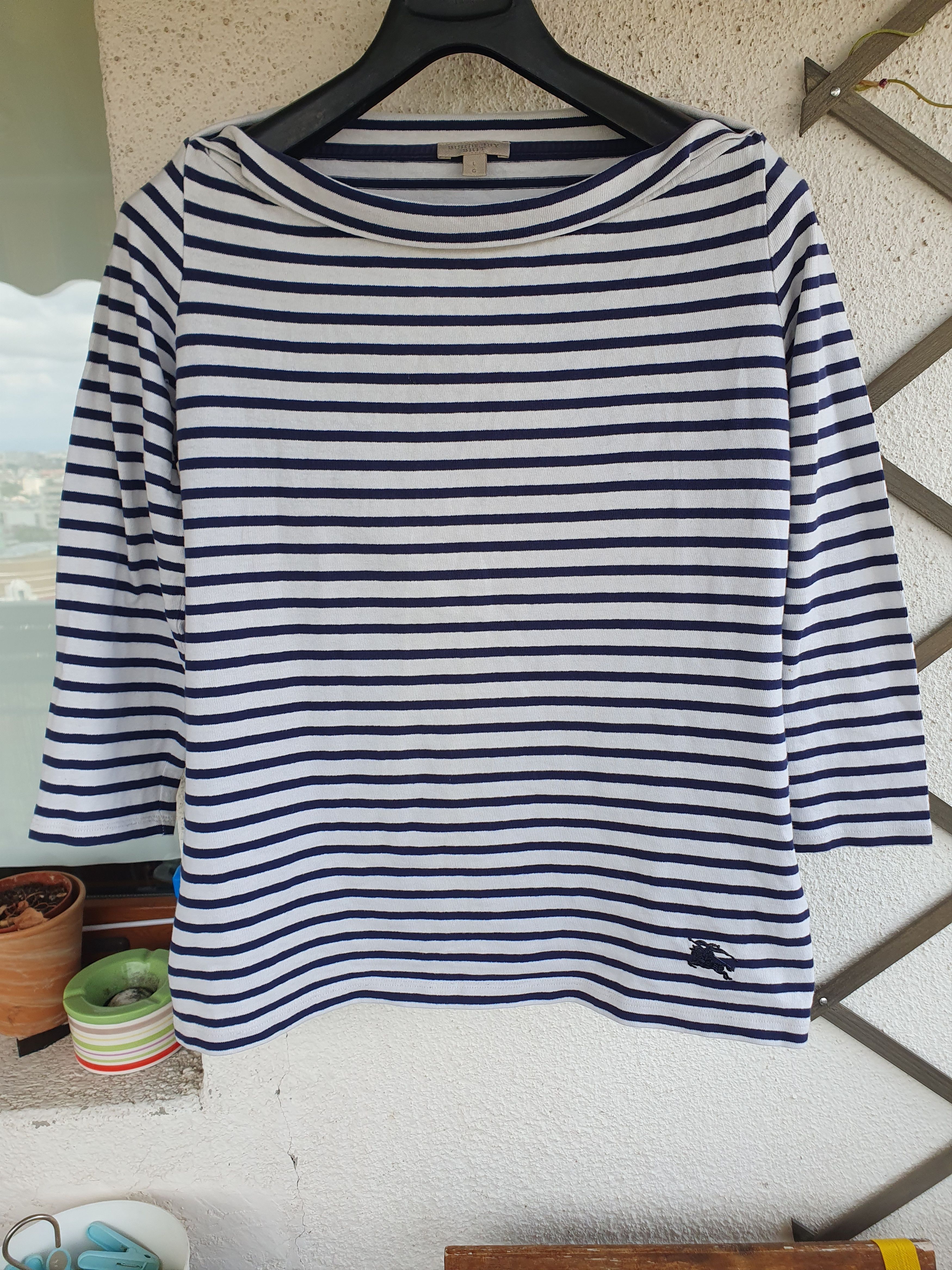 Burberry Burberry Women's Boat Neck Blue And Shite Striped Top sz L Size L / US 10 / IT 46 - 1 Thumbnail