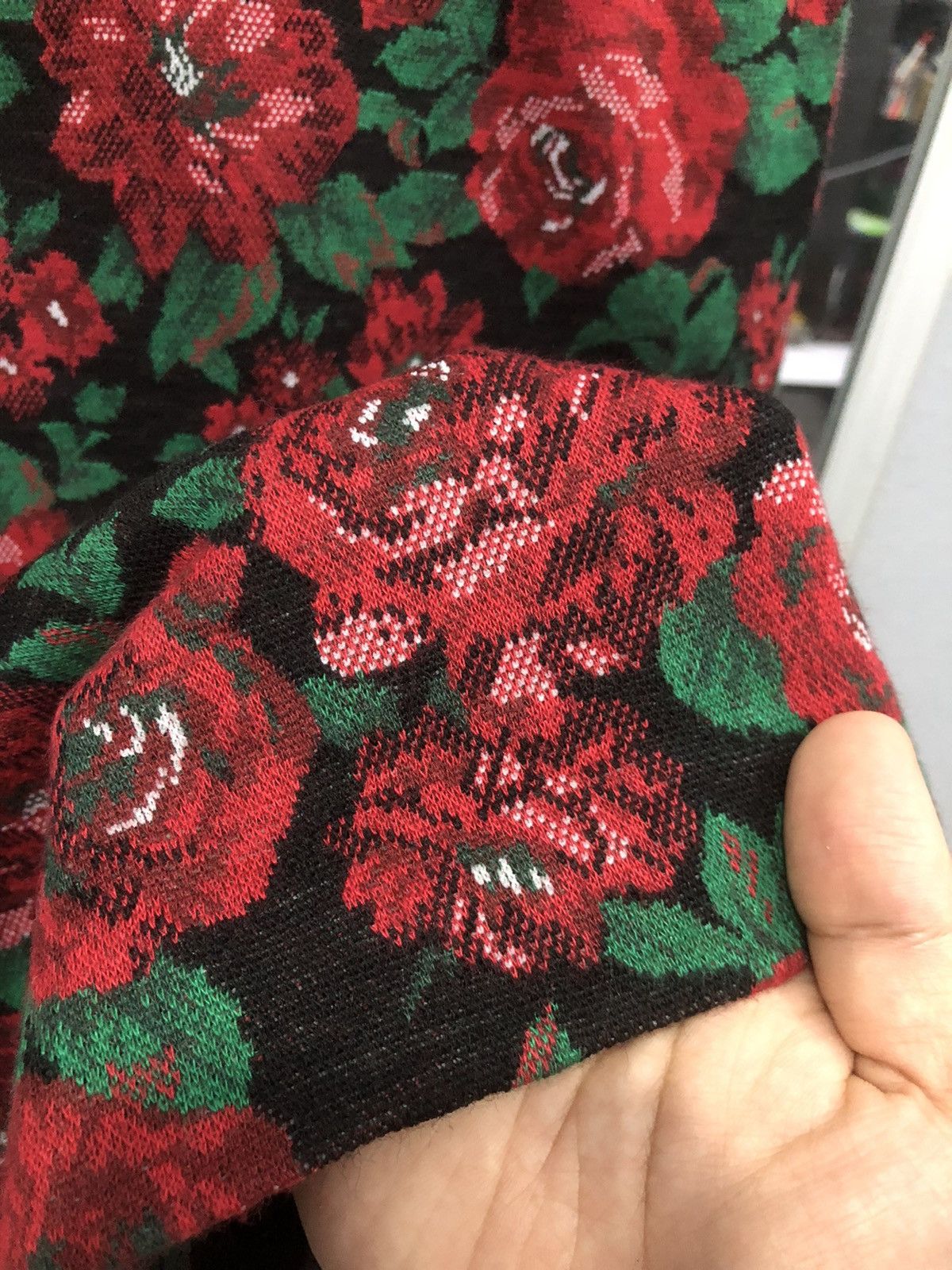 Hanae Mori Vintage Hanae Mori Floral Knit Skirt Japan Label Size 25" / US 0 / IT 36 - 5 Thumbnail