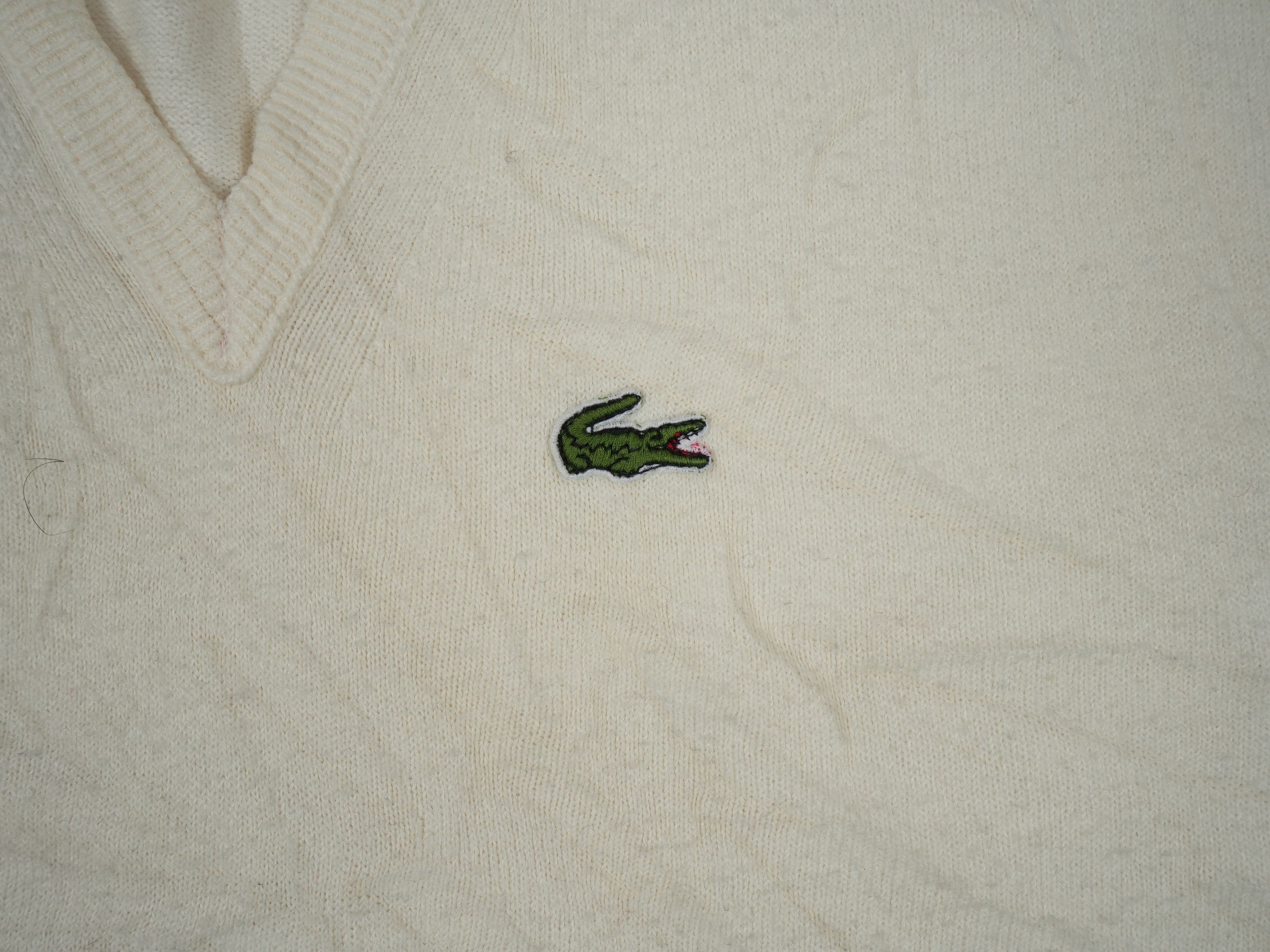 Lacoste Vintage Izod Lacoste V Neck Sweater Jumper Size US L / EU 52-54 / 3 - 5 Thumbnail