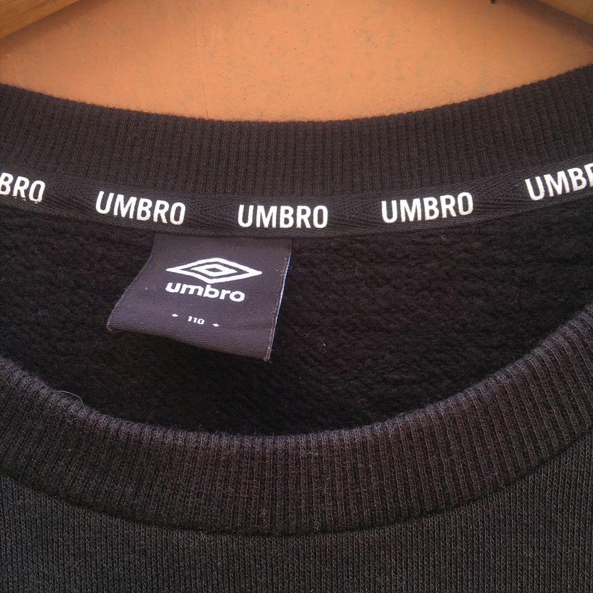 Umbro Umbro korea on & off pitch collection Size US XL / EU 56 / 4 - 3 Thumbnail