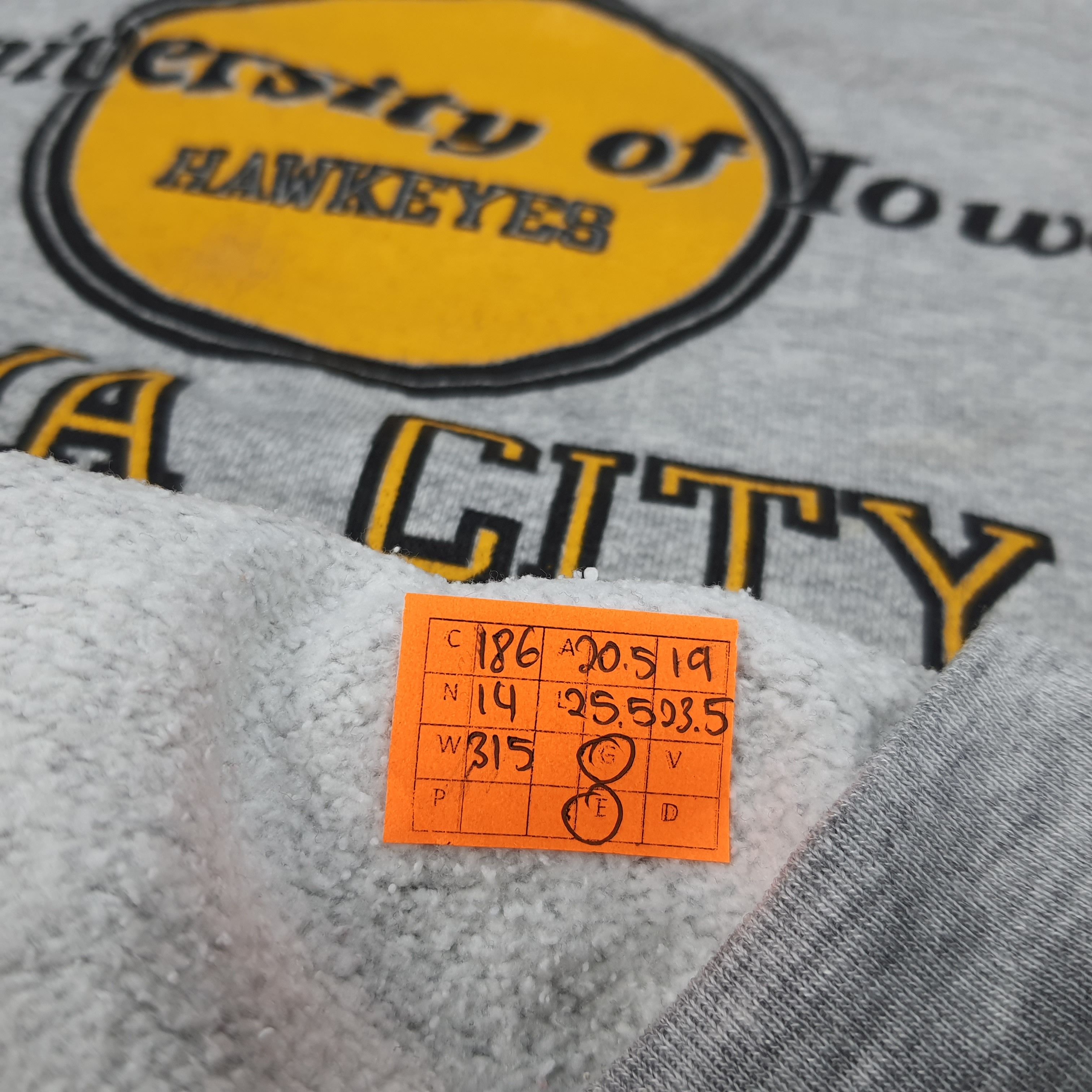 Vintage Vintage University of Iowa Hawkeyes IOWA City Sweatshirt Size US S / EU 44-46 / 1 - 5 Thumbnail