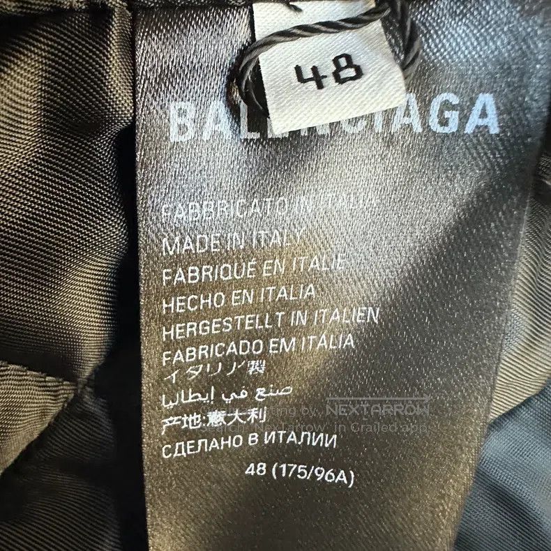 Balenciaga Balenciaga Alphabet Embroidered Single Button Collar Long Size US M / EU 48-50 / 2 - 8 Thumbnail