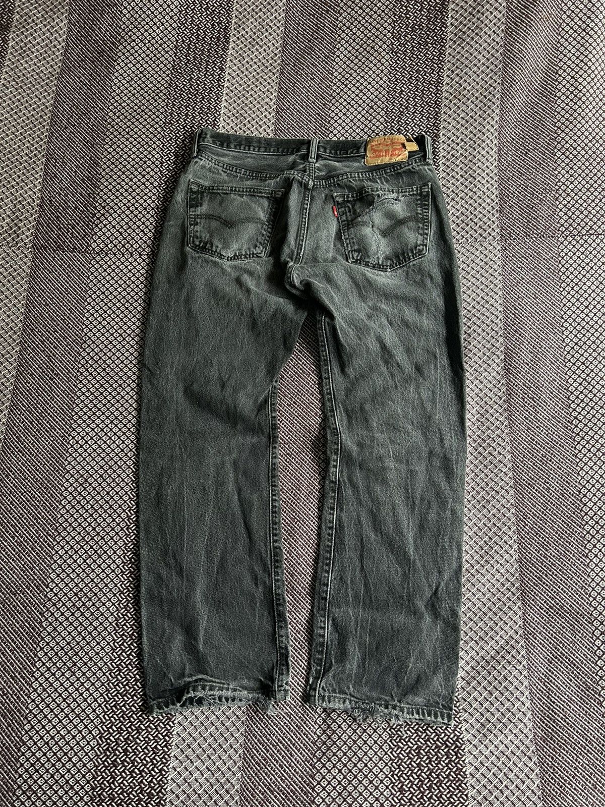 Levi's Vintage Levis Distressed Stonewashed Denim Jeans Size W34L30 Size US 34 / EU 50 - 1 Thumbnail