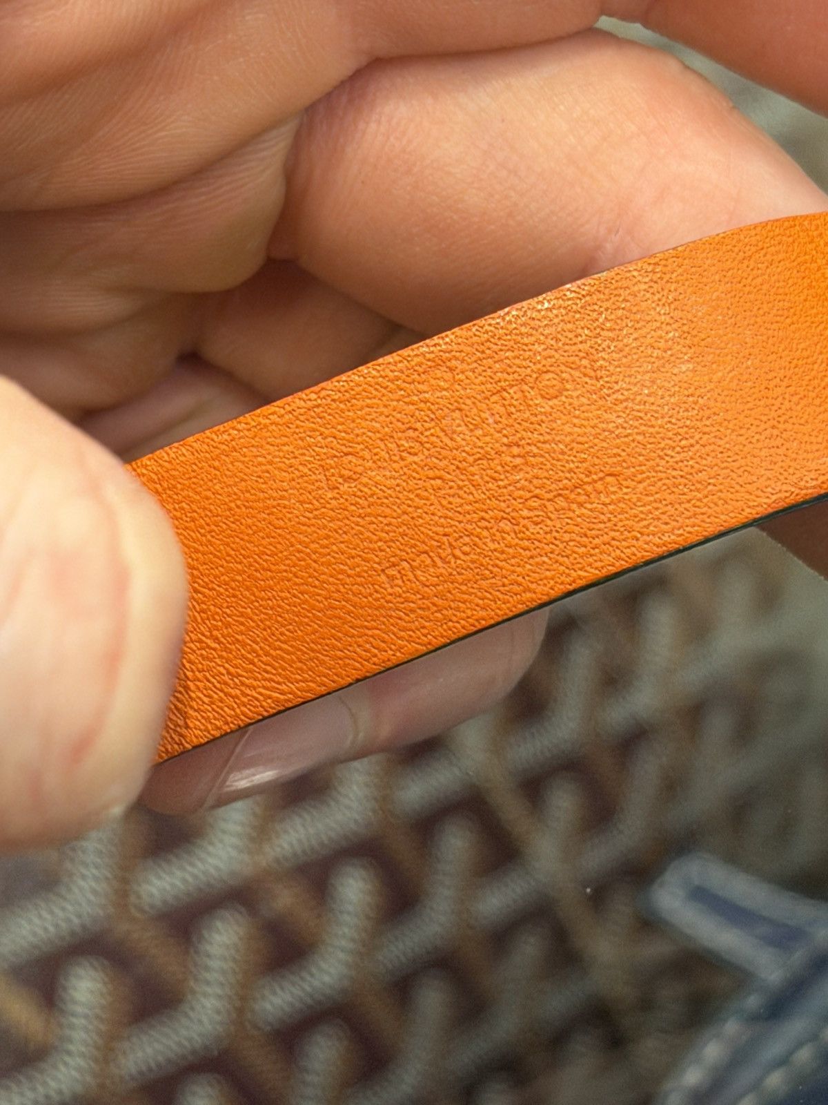 Louis Vuitton Louis Vuitton Vibrant Orange Leather Bracelet Size ONE SIZE - 5 Thumbnail