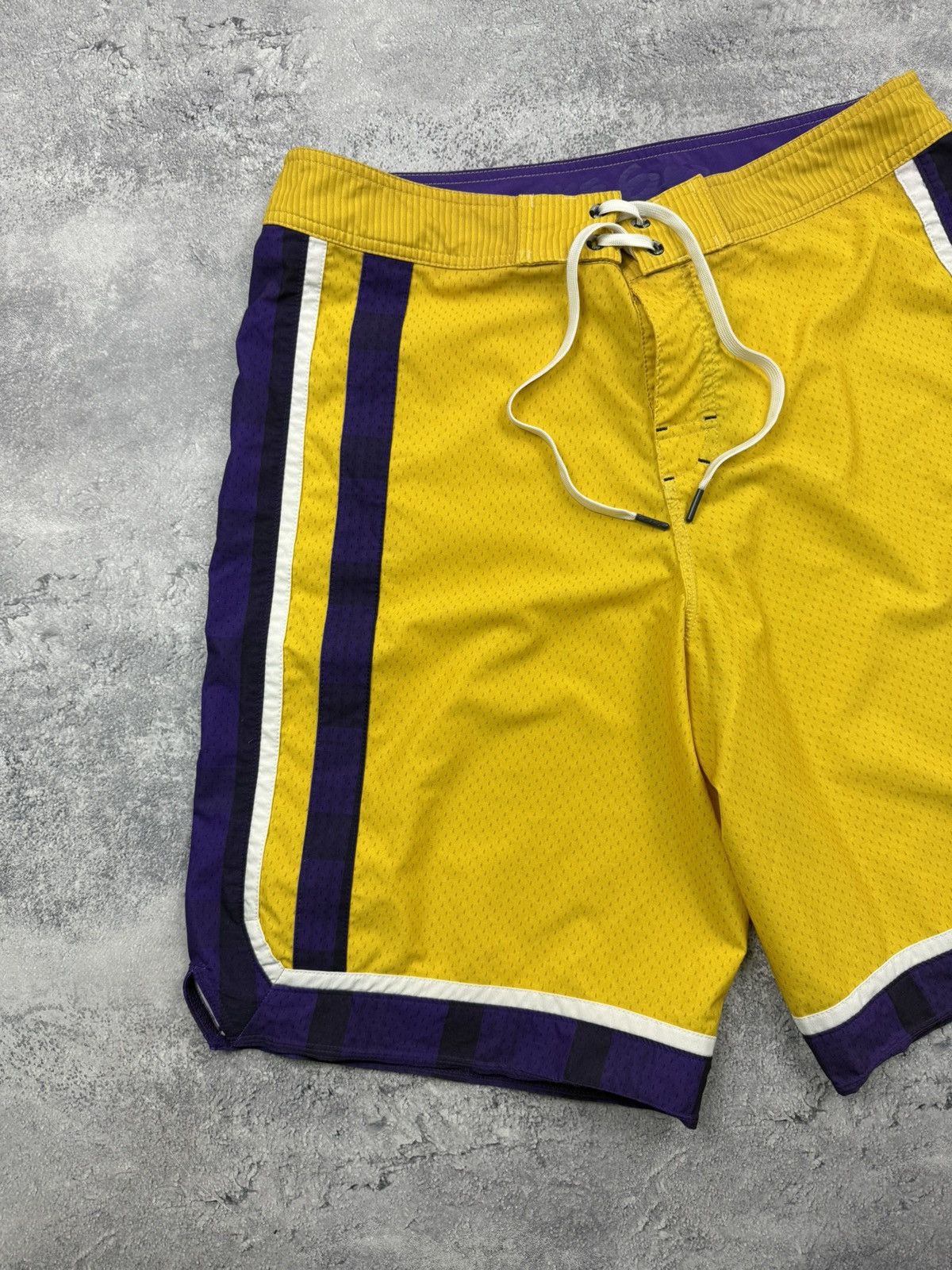 Nike Vintage Y2K Nike 6.0 Swoosh Shorts Yellow Drill Streetwear Size US 34 / EU 50 - 6 Thumbnail