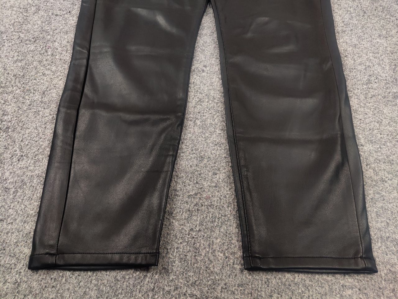 Levi's Vintage Levi's 720 Black Faux Leather high rise skinny Pants Size 29" - 10 Thumbnail