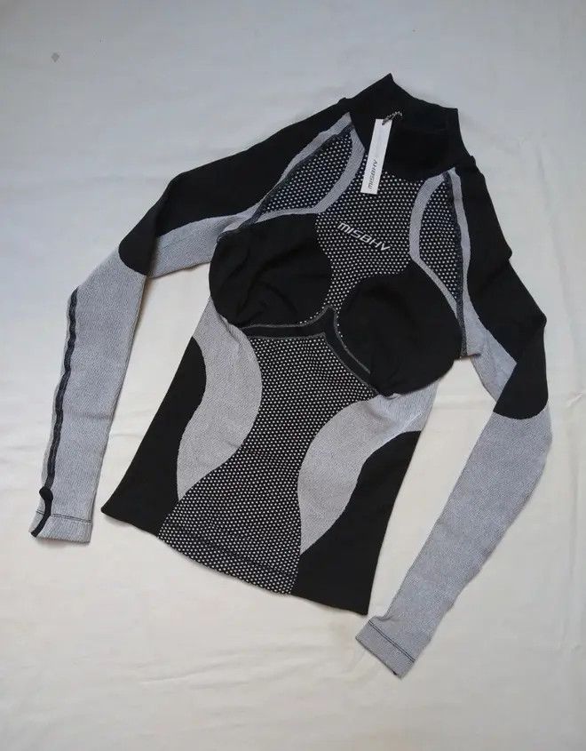 Misbhv blouse black sport elastic material with long sleeves