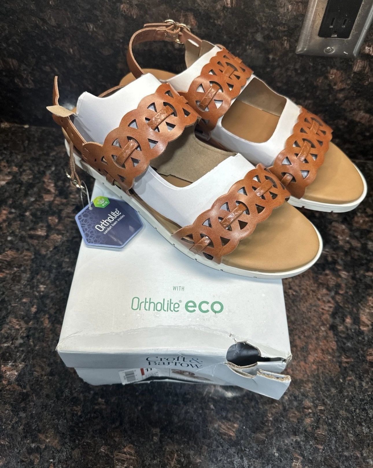 Croft & Barrow Croft & Barrow Ortholite Eco Sandal Size 11 Size US 11 / IT 41 - 1 Thumbnail