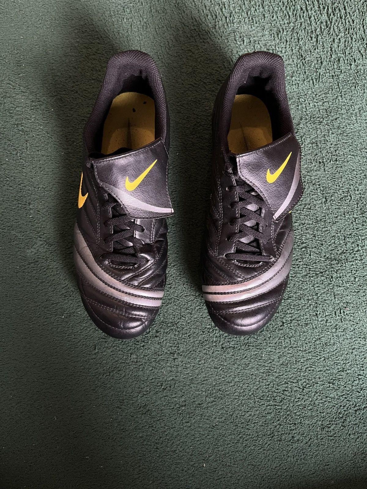 Nike Vintage Nike Premier FG Soccer Cleats boots 2008 rare 9 US Size US 9 / EU 42 - 3 Thumbnail