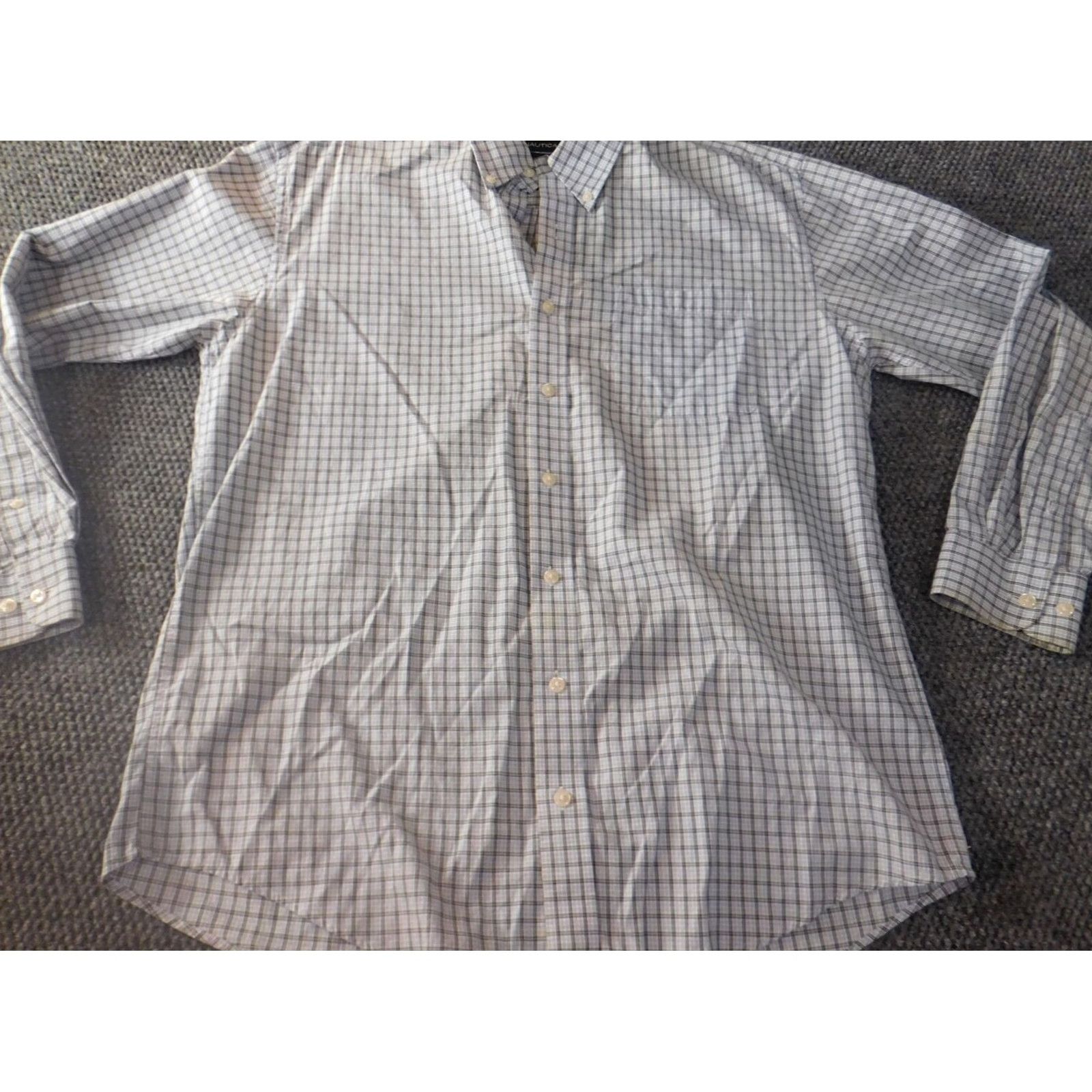 Nautica Nautica Mens Shirt 16 Blue Plaid Button-Down Casual Dress Shirt Regular Size 16 Men Mens Boys? Size US L / EU 52-54 / 3 - 2 Thumbnail