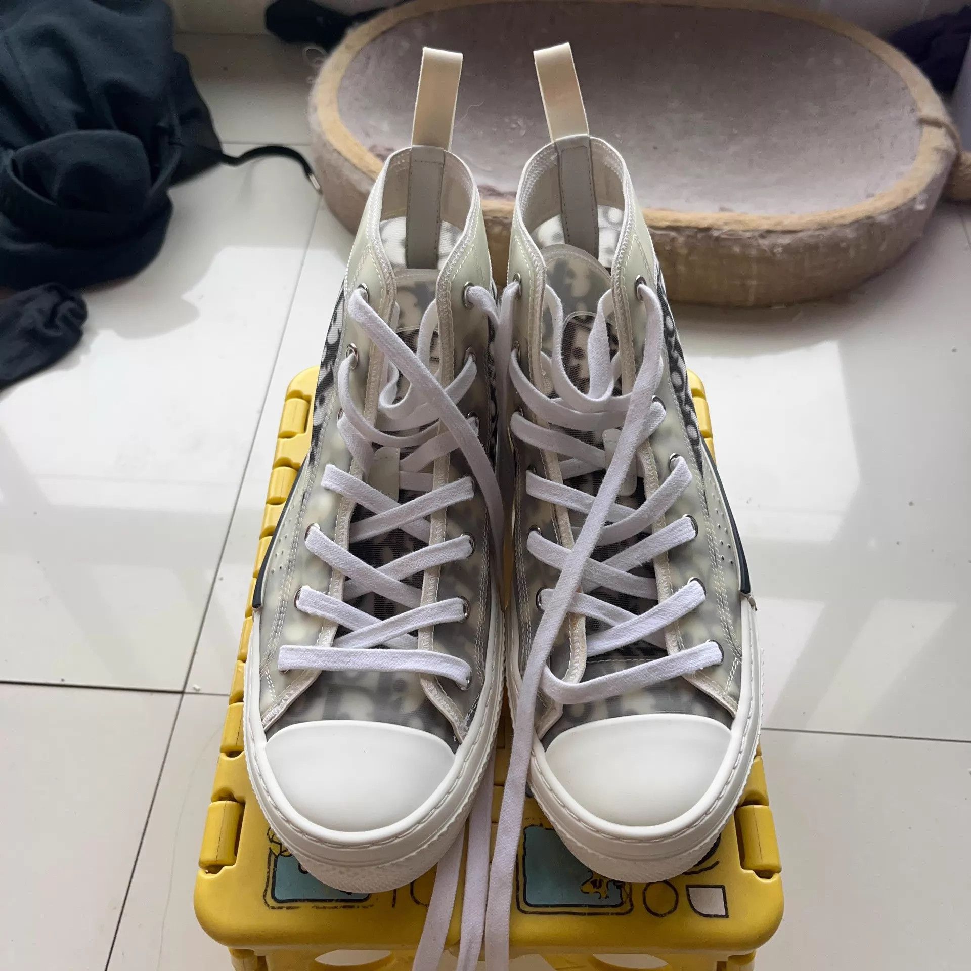 Dior DIOR B23 High-Top Sneaker Wht/Blk All-Over Logo 39 Size US 8.5 / EU 41-42 - 2 Thumbnail