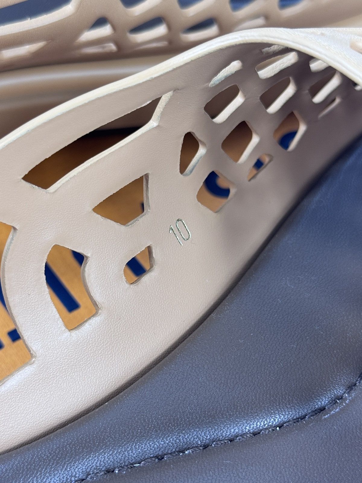 Louis Vuitton WAFFLE LV LOGO SLIDES ( VERY RARE ) Size US 10 / EU 43 - 6 Thumbnail