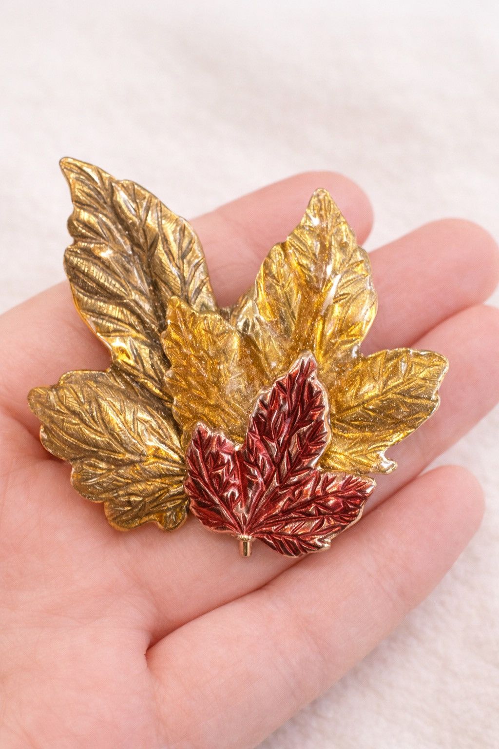 Other Vintage Karu Maple Leaf Brooch Signed KC Autumn Fall Pin Size ONE SIZE - 2 Thumbnail