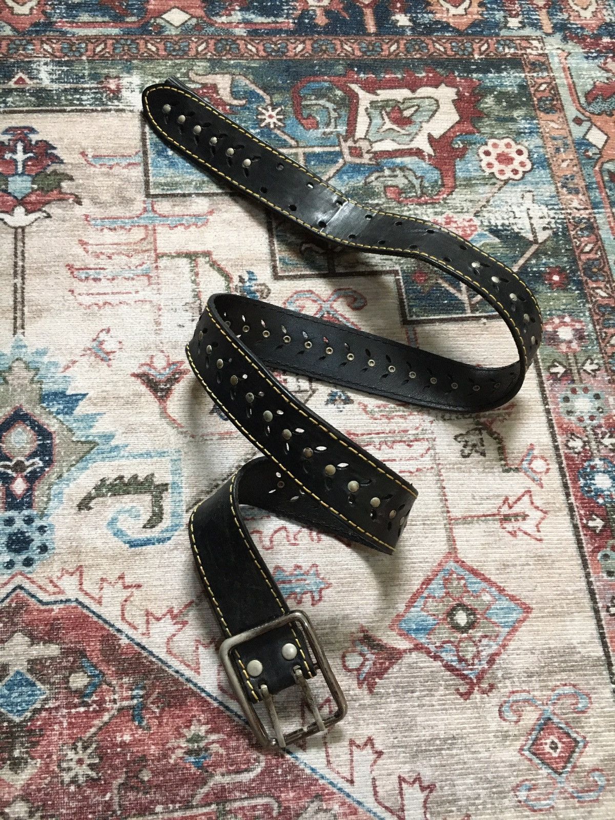 If Six Was Nine × Japanese Brand × Le Grande Bleu (L.G.B.) Black Leather 2 prongs Studded Belt Size ONE SIZE - 2 Thumbnail