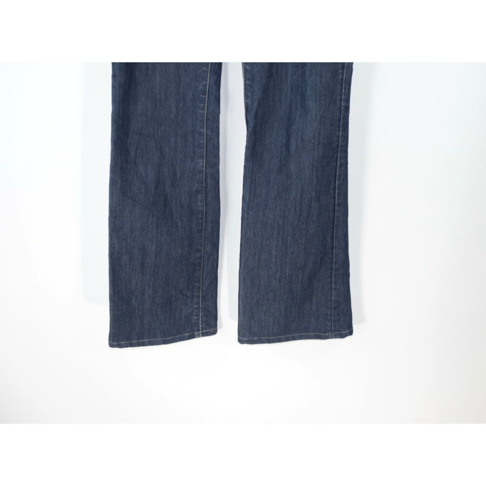 Ann Taylor Ann Taylor Jeans Women Straight Denim Blue 2 28X31 Stretch Low Rise 31 Inseam 5-Pocket Regular Size Type Regular Dark Wash Womens Jeans Size 26" / US 2 / IT 38 - 5 Thumbnail