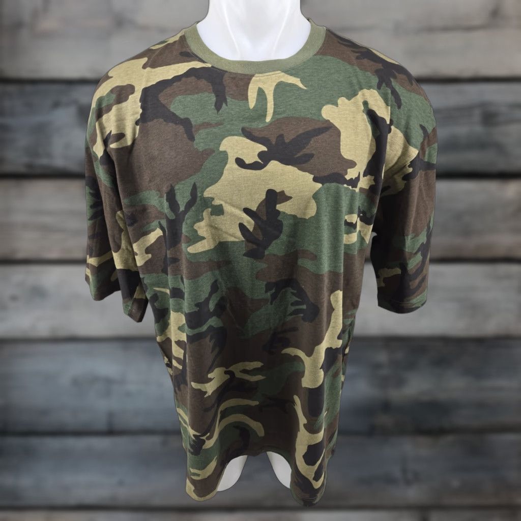 Vintage Claudio Nucci T Shirt Mens XL Woodland Green Camo Cotton Short Sleeve Size US XL / EU 56 / 4 - 1 Thumbnail