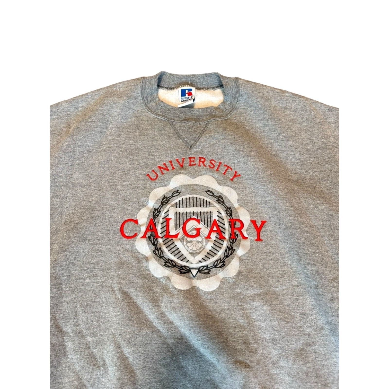 Vintage VINTAGE Russell Athletics University Of Calgary Gray Sweatshirt XL USA Men Pullover Crew Neck Fleece Cotton Size US XL / EU 56 / 4 - 5 Thumbnail