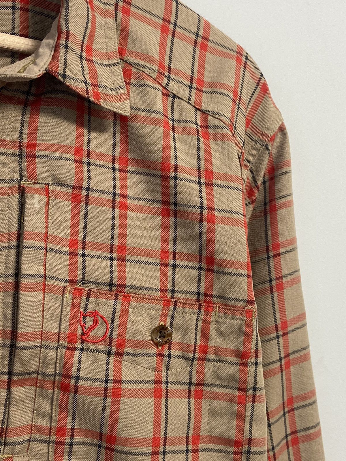 Fjallraven Fjallraven Vintage Button Up Shirt Size US L / EU 52-54 / 3 - 7 Thumbnail