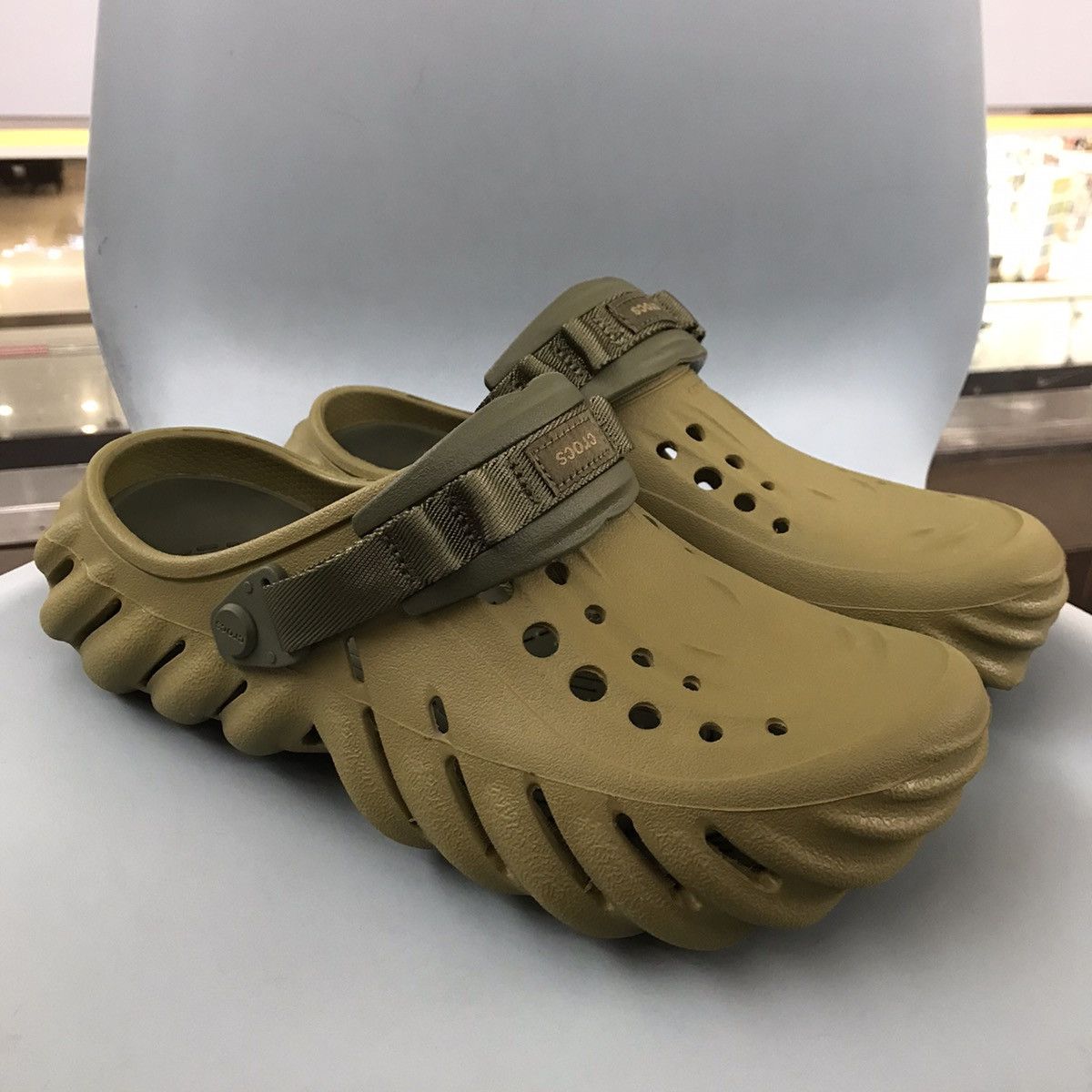 Crocs × Hypebeast Crocs Echo Clog Green Size 8uk 42 eur Designed in Colorado Size US 8 / EU 41 - 7 Thumbnail