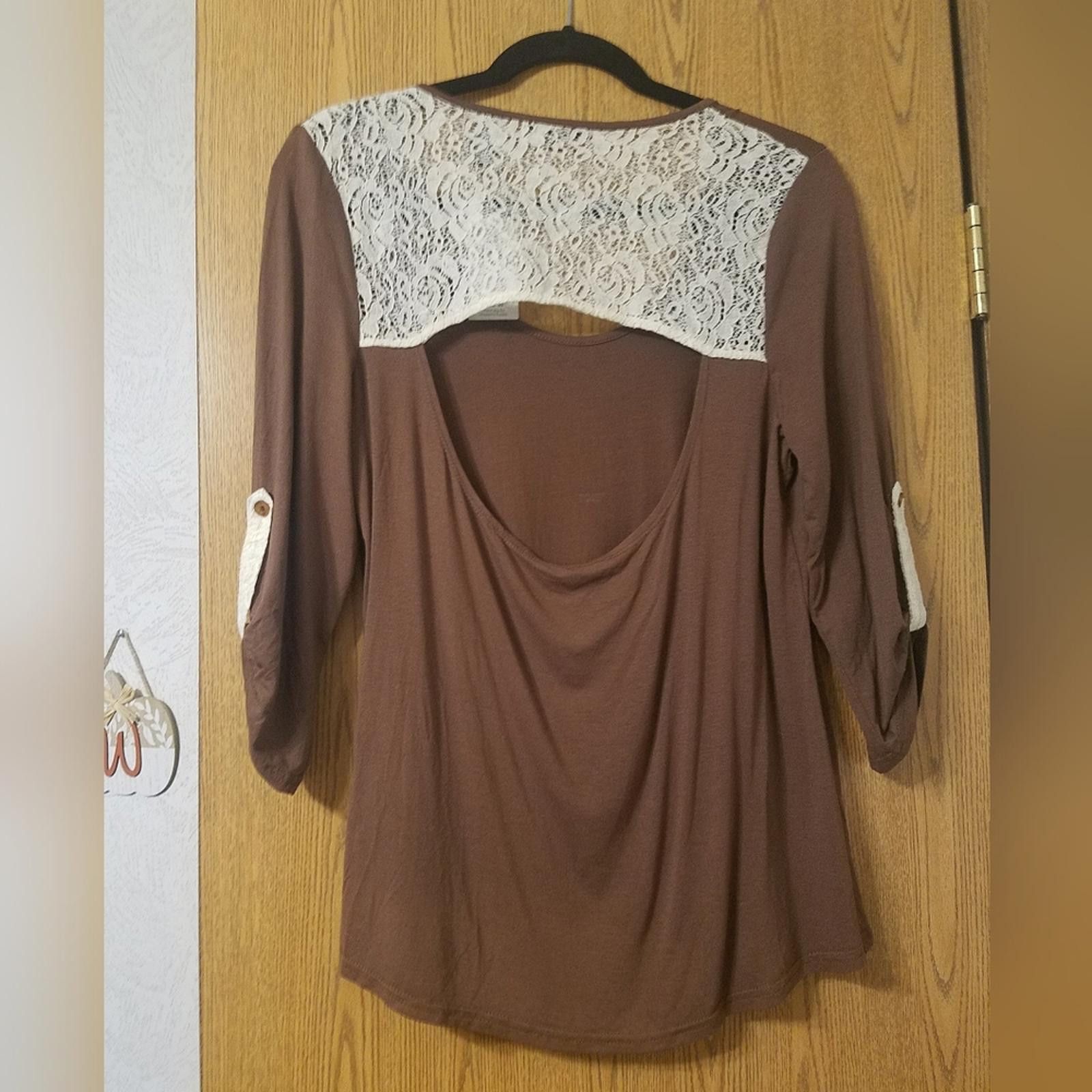 BKE NWT Buckle Blouse Size Small Size S / US 4 / IT 40 - 2 Thumbnail
