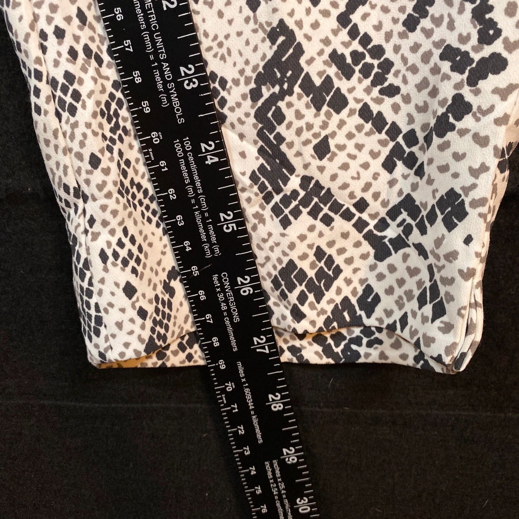 J.Crew VINTAGE J.Crew Pants Snakeskin Print Pull On Elastic Waist Jamie Crop Stretch 6 Size 29" - 7 Thumbnail