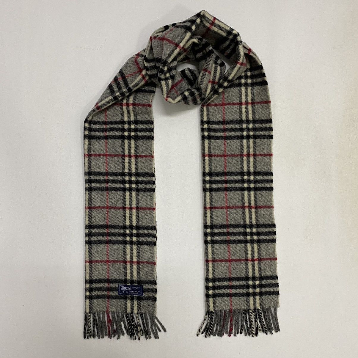 Burberry BURBERRYS SCARF MUFFLER BUR025 Size ONE SIZE - 1 Thumbnail