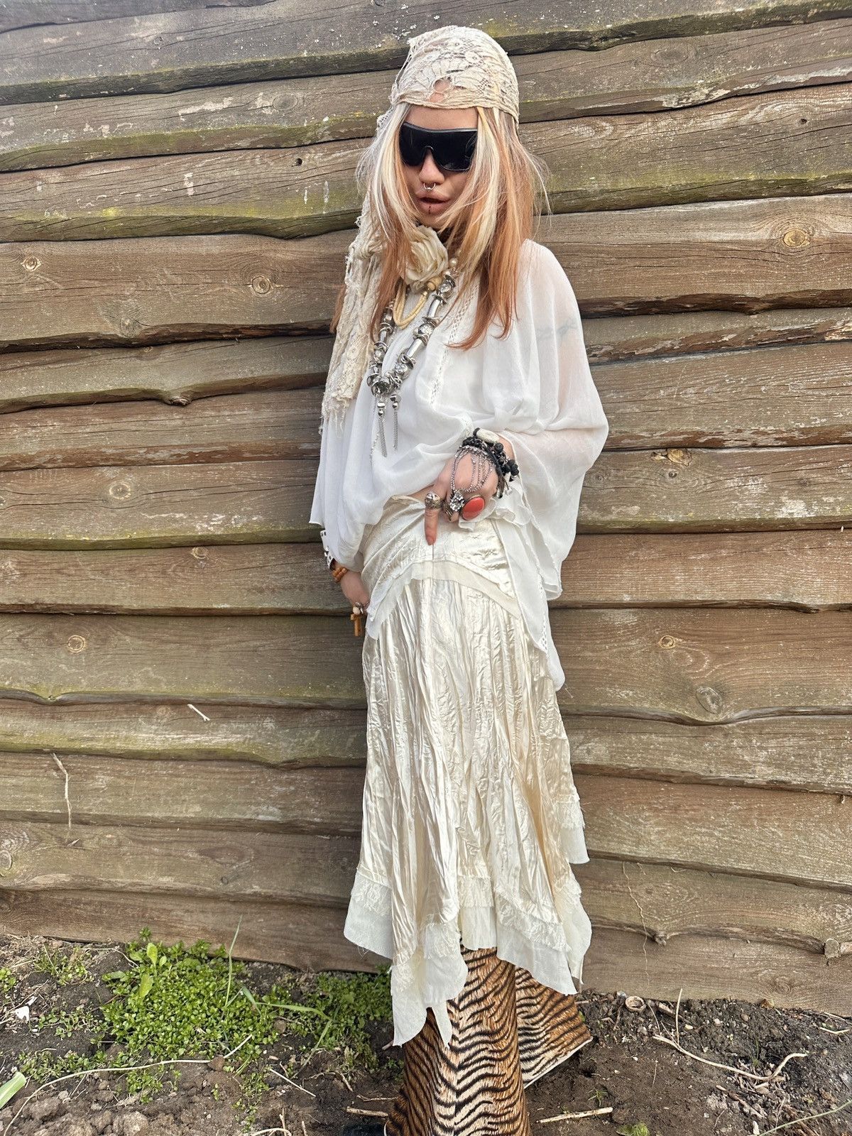 Vintage Vintage cream beige fairy long skirt Size 25" / US 0 / IT 36 - 2 Thumbnail