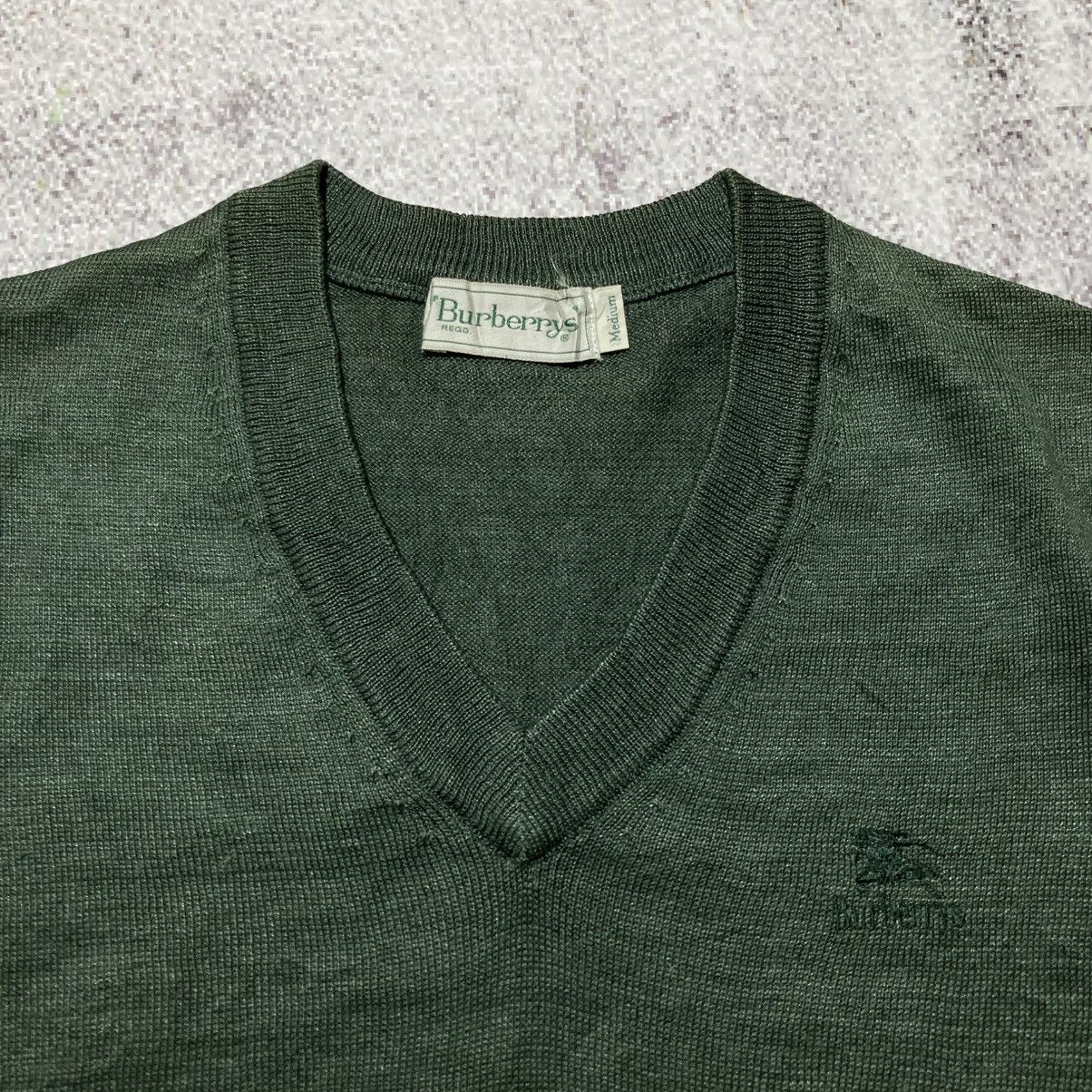 Burberry 1990s Burberrys Small Logo Knit Vest Green Forest Luxury Size US M / EU 48-50 / 2 - 7 Thumbnail