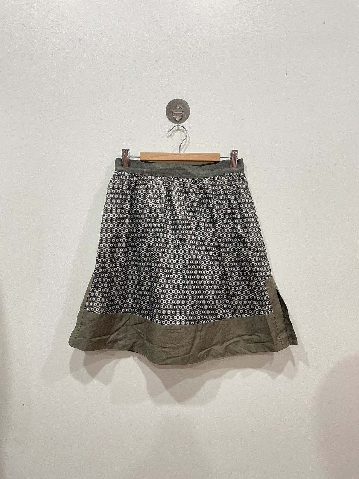 MAX&Co. Max & Co. skirt Size 26" / US 2 / IT 38 - 2 Thumbnail