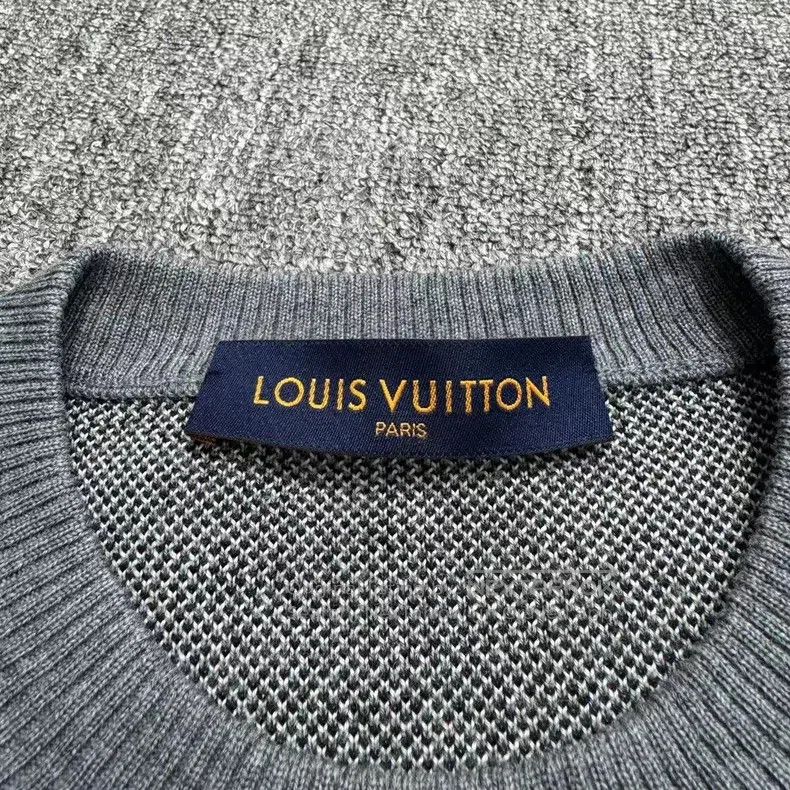Louis Vuitton Louis Vuitton Crowd Sketch Sweater Size US S / EU 44-46 / 1 - 3 Thumbnail