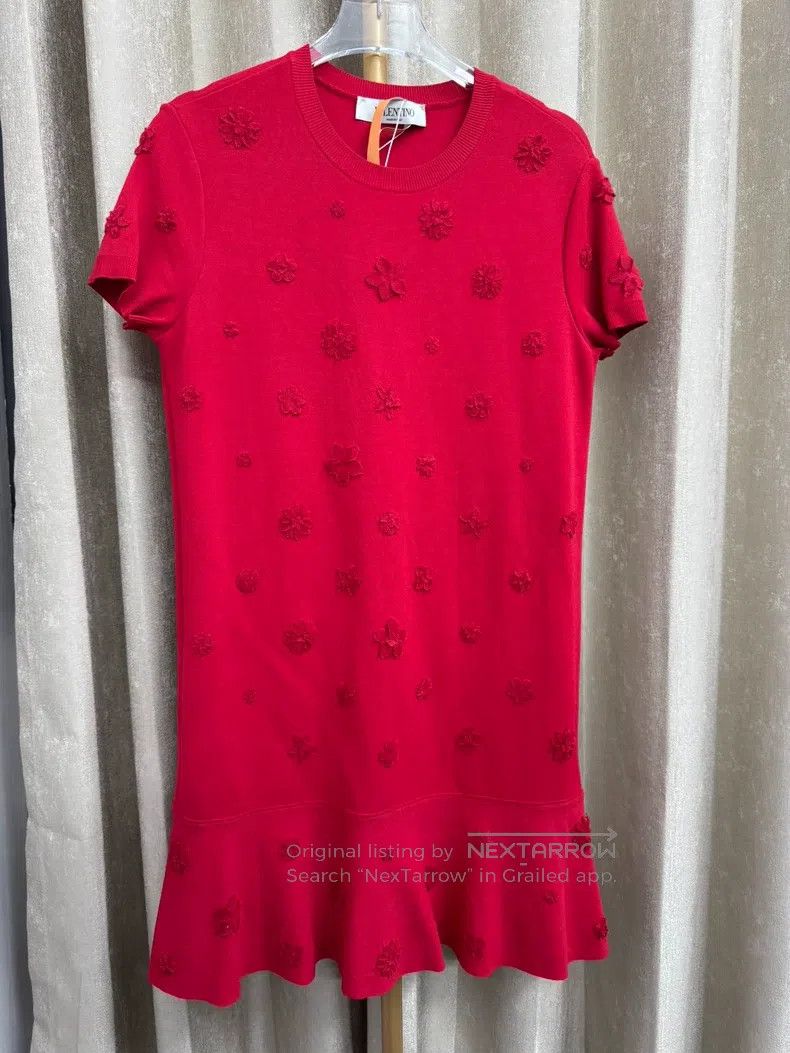 Valentino Valentino Red knitted dress Size S / US 4 / IT 40 - 1 Thumbnail