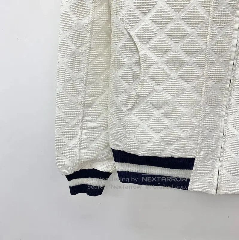 Chanel Chanel White Quilted Polyester Jacket . Size S / US 4 / IT 40 - 4 Thumbnail
