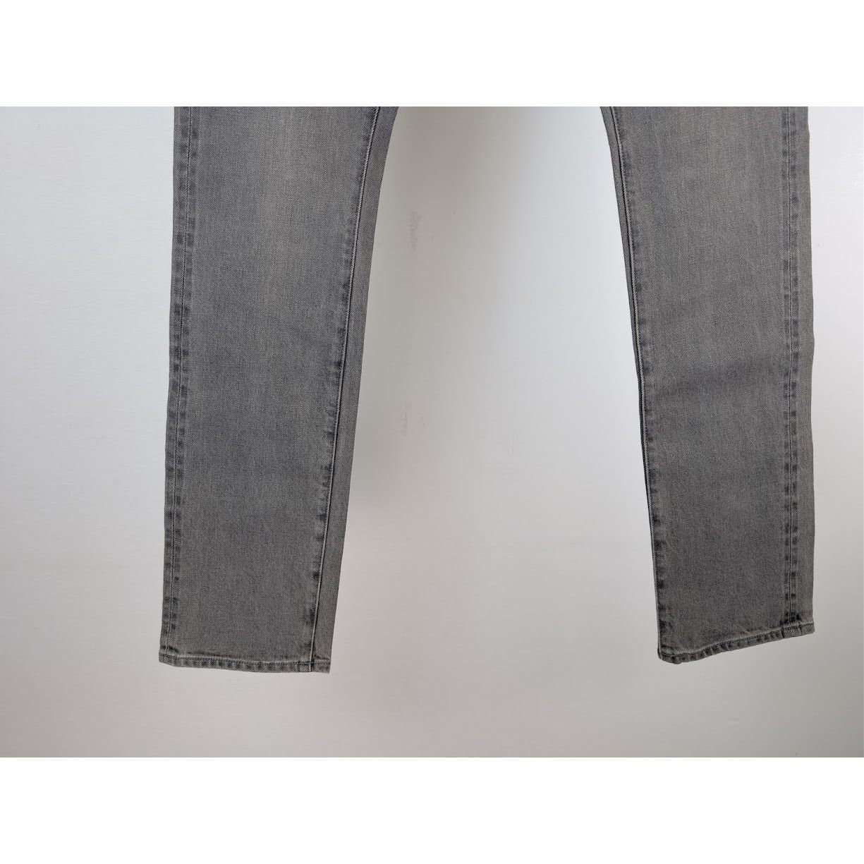 o1rshd1 Denim Jeans in Gray