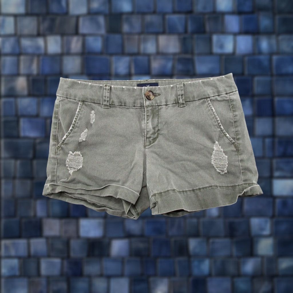 American Eagle Outfitters American Eagle Outfitters Shorts Shirt? (Oops) Size 27" / US 4 / IT 40 - 1 Thumbnail