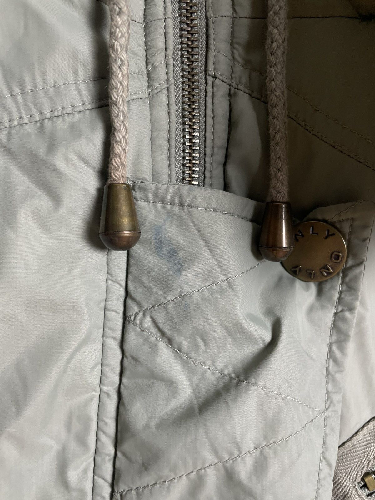 Issey Miyake 2000s Multipocket Y2K Huge Hood Bomber LGB GOA Japanese Vibe Size US M / EU 48-50 / 2 - 18 Thumbnail