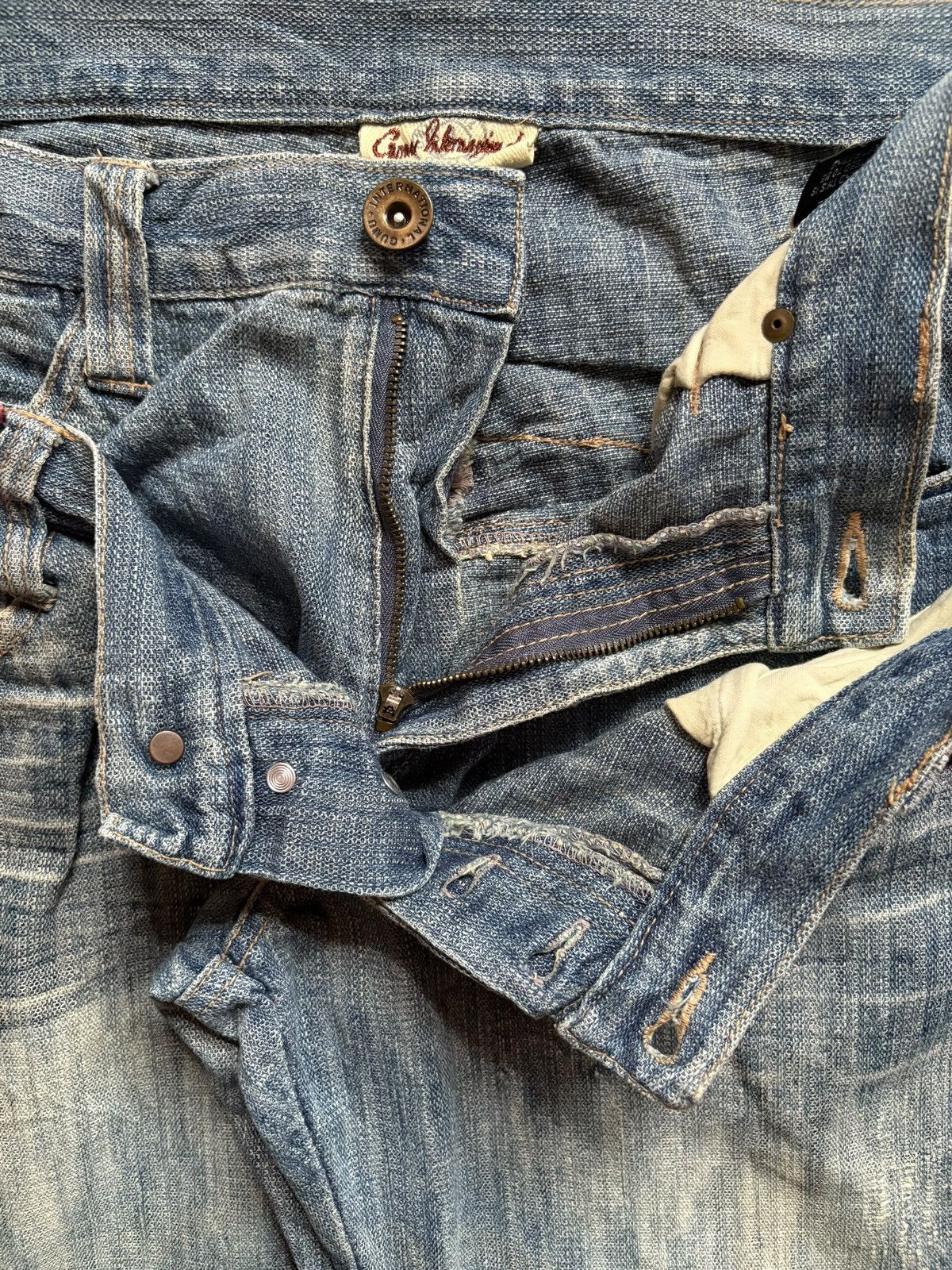 Japanese Brand Vintage Japanese Brand Double Waist Mud Wash Baggy Jeans Size US 32 / EU 48 - 9 Thumbnail