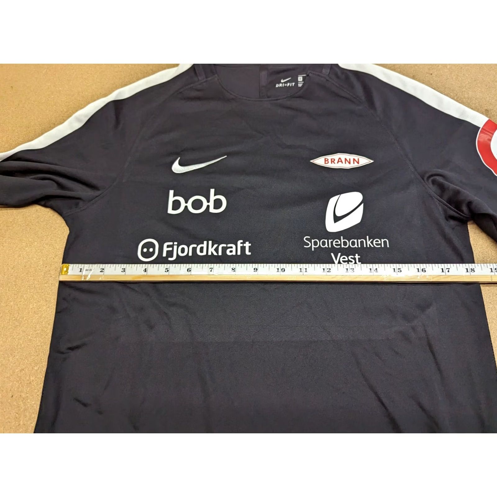 Nike Nike Dri-Fit Training Jersey Football Black Men's M Shirt Short Sleeve Nike Brann 2017 Size US M / EU 48-50 / 2 - 3 Thumbnail