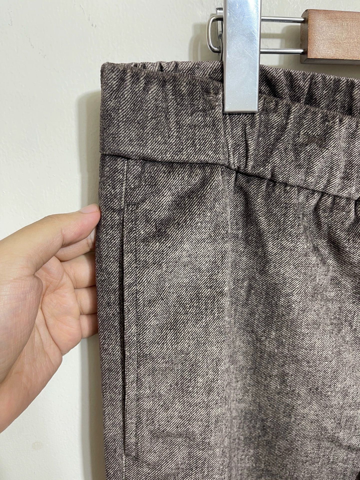 Giorgio Armani Giorgio Armani Slim Fit Camel Velvet Pants Size 54 Size US 38 / EU 54 - 3 Thumbnail