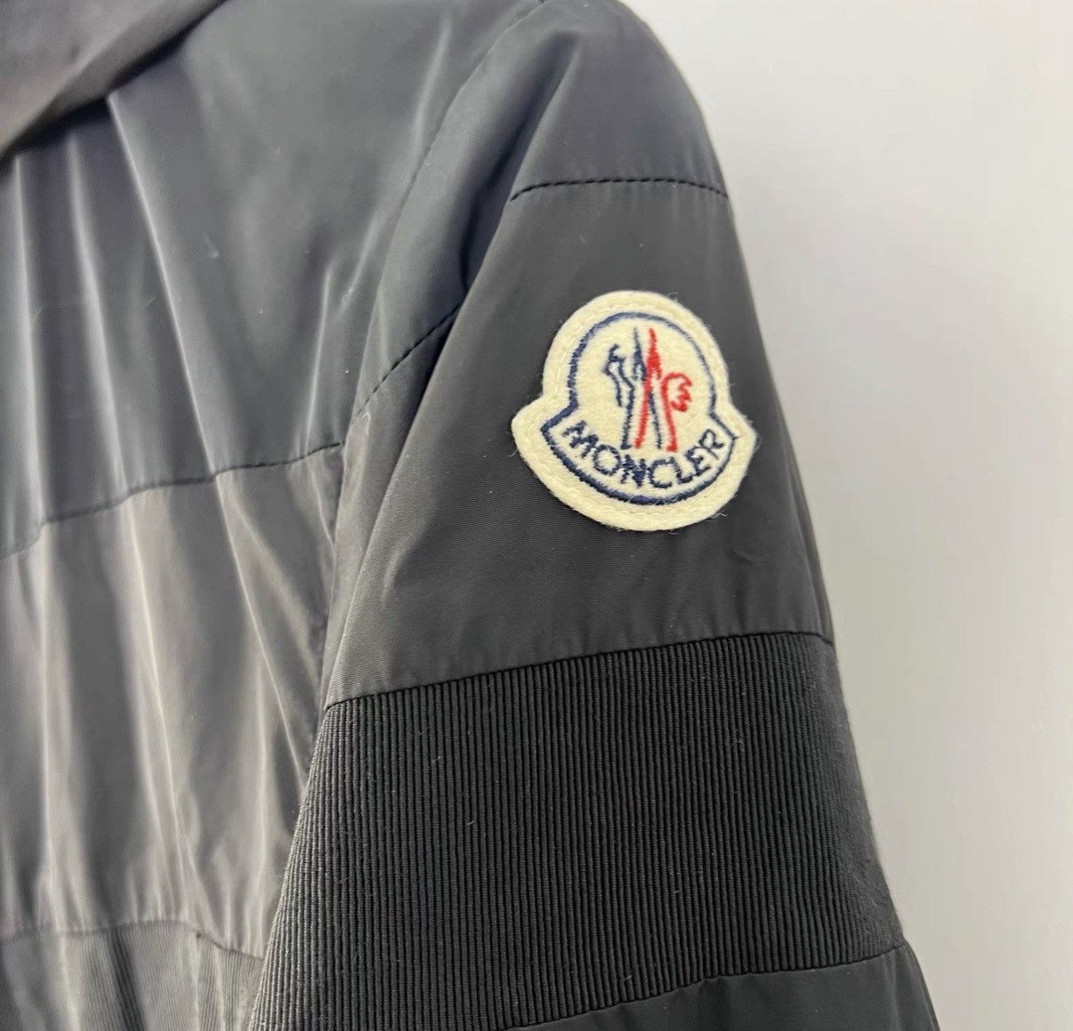 Moncler Moncler / Black Panelled Long Down Jacket K12 Size XS / US 0-2 / IT 36-38 - 3 Thumbnail