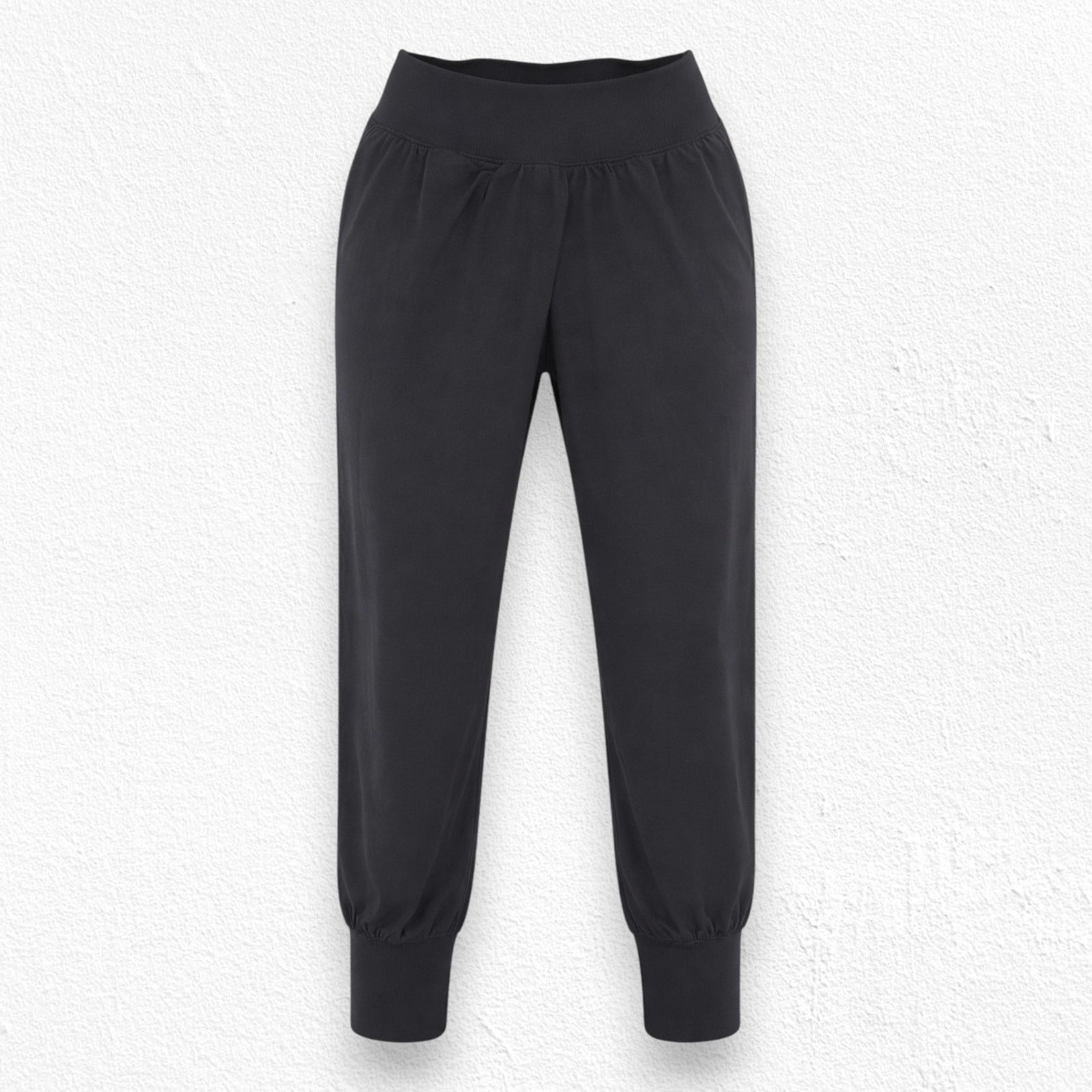 Lululemon Lululemon Dance Studio Crop Wrap Waist Black Pants Size 6 Size 28" / US 6 / IT 42 - 1 Thumbnail