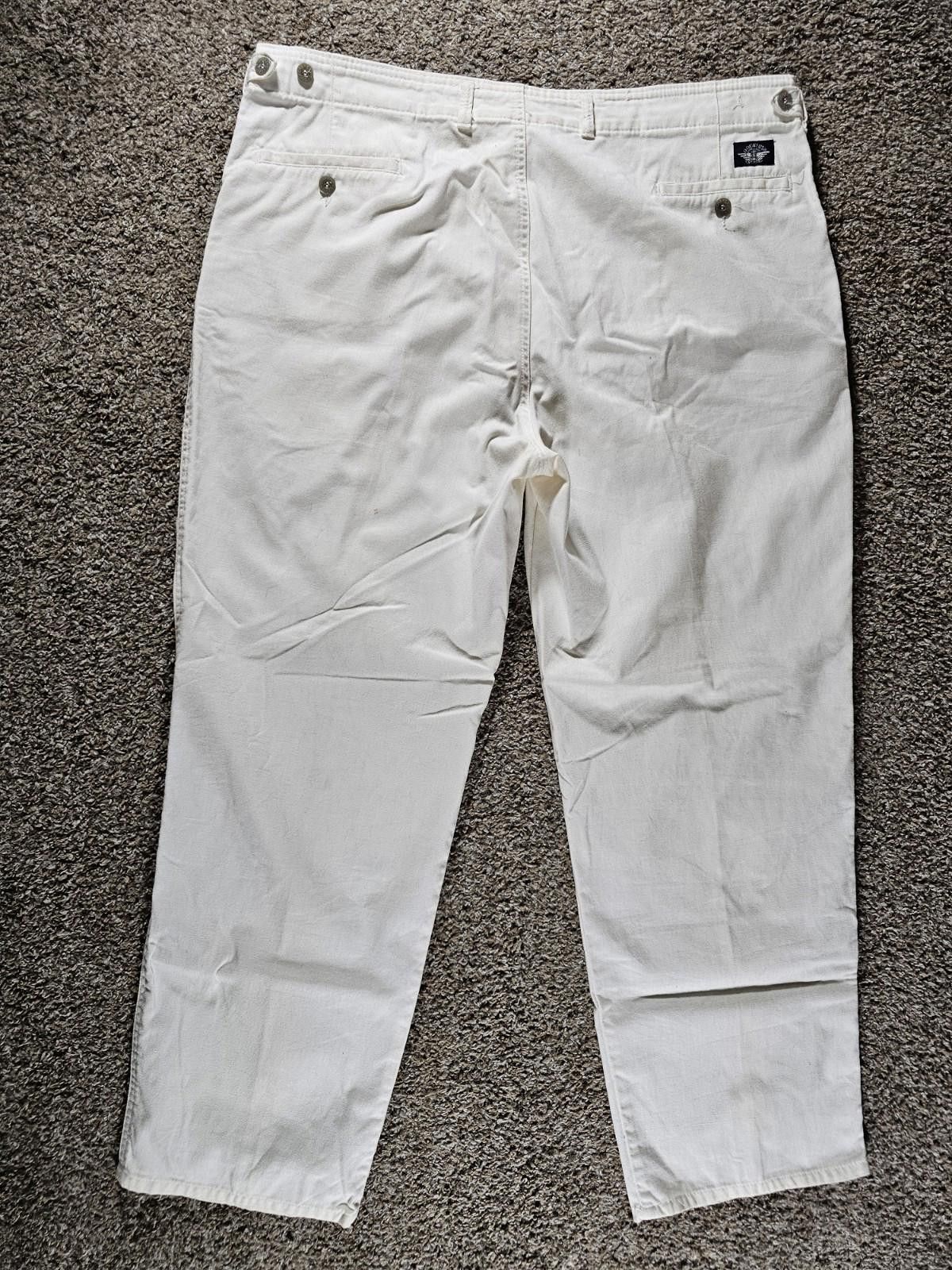 Dockers Dockers Levi’s Classic Fit Pants 42x30 Various Small Stains Size US 42 / EU 58 - 7 Thumbnail