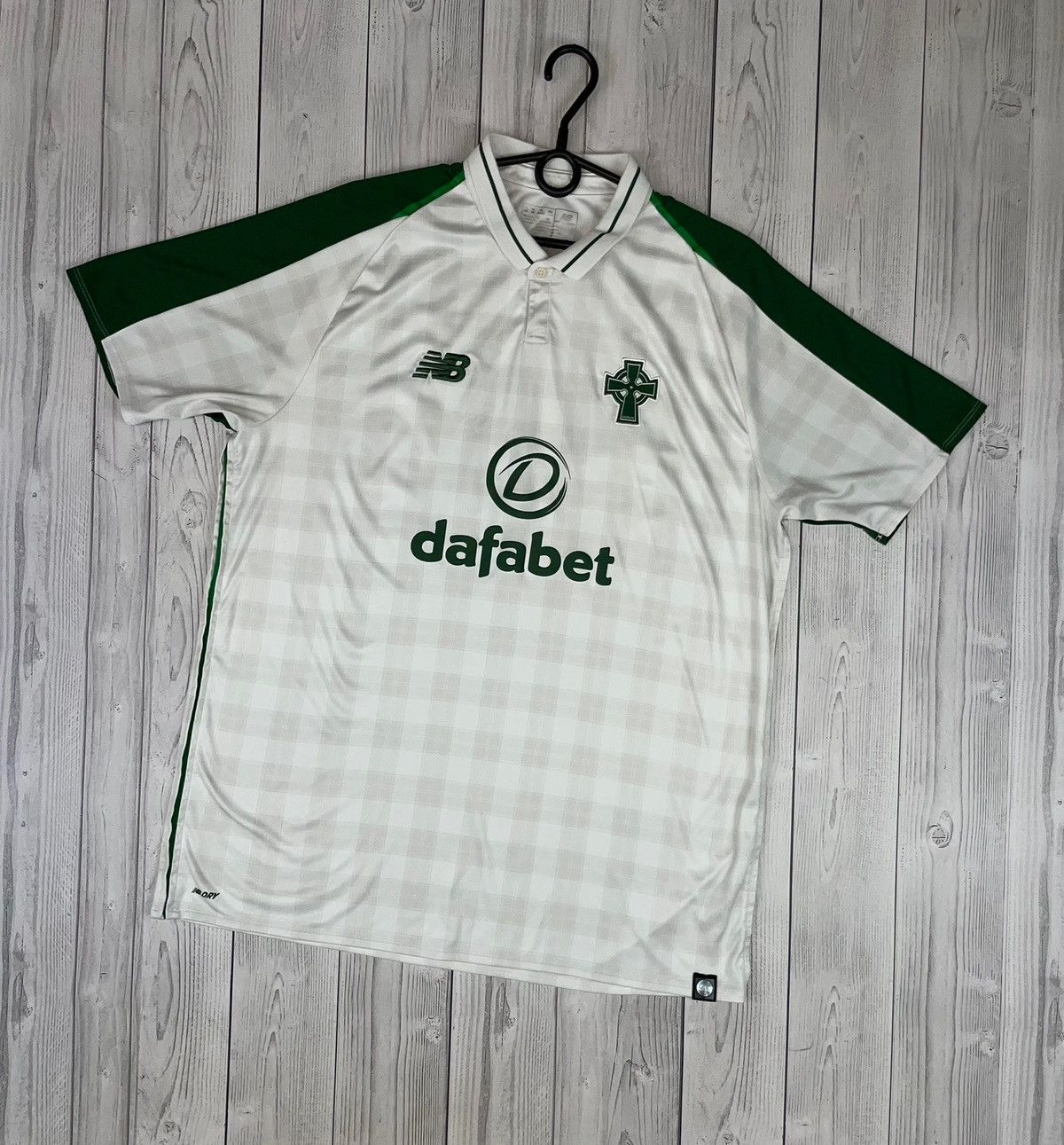 New Balance Celtic soccer jersey size XL white away logo Size US XL / EU 56 / 4 - 1 Thumbnail