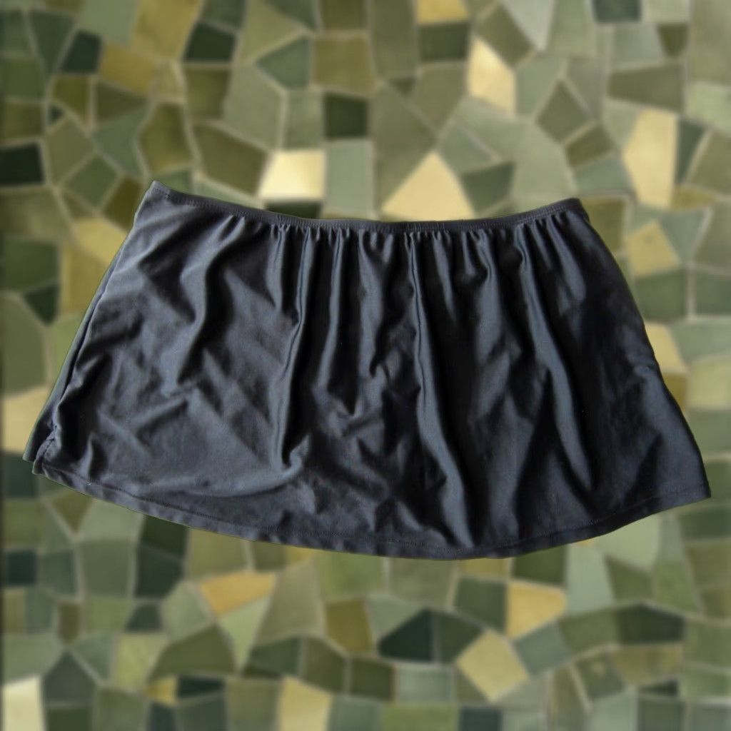 Catalina Catalina Black Modest Cover Up Swimsuit Skirt Women M (8-10) Size 30" / US 8 / IT 44 - 1 Thumbnail