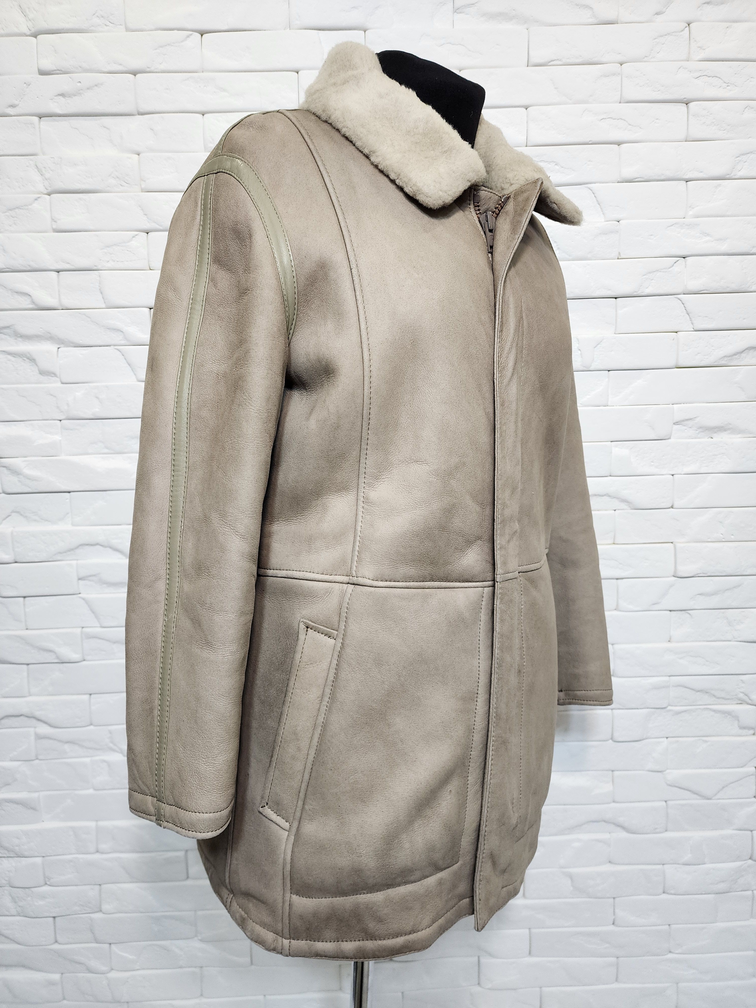 Genuine Leather Men's Gray Sheepskin Coat: Zipper-Up Winter Coat Size US M / EU 48-50 / 2 - 3 Thumbnail