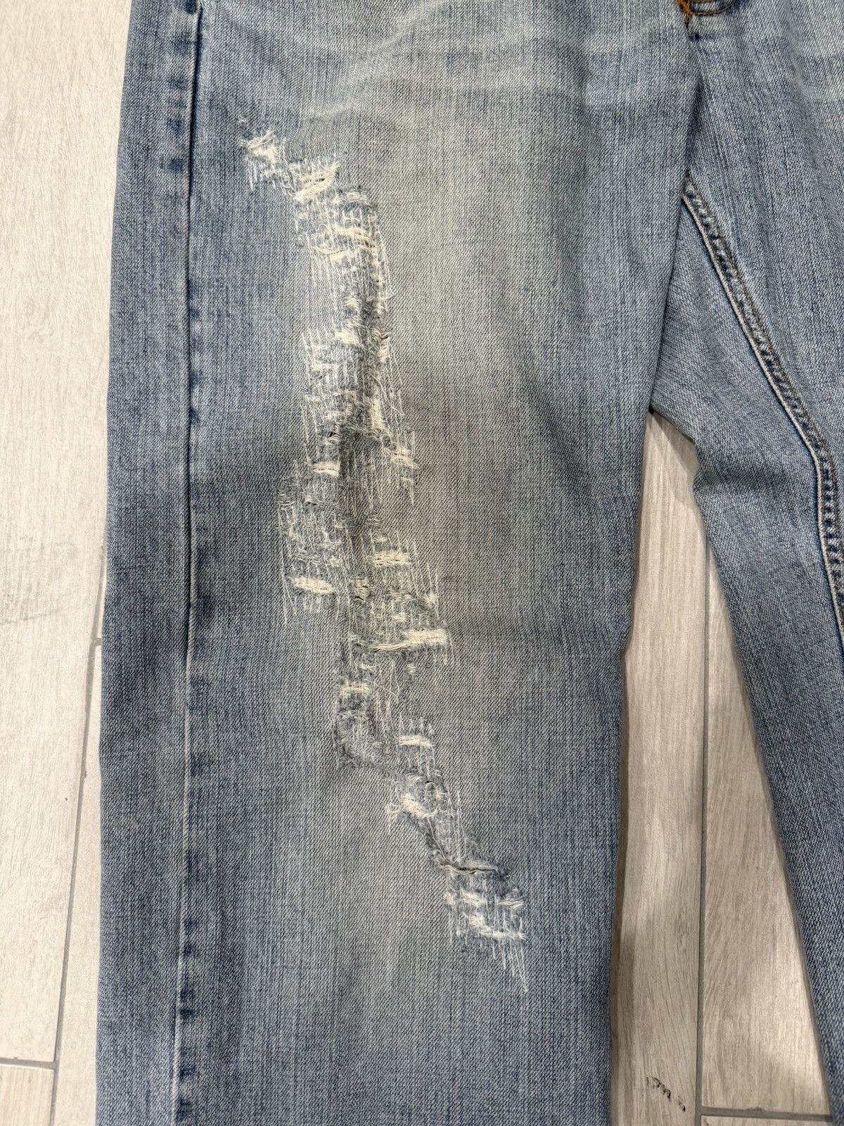Dolce & Gabbana Dolce & Gabbana Vintage Distressed Washed Denim Size US 34 / EU 50 - 2 Thumbnail