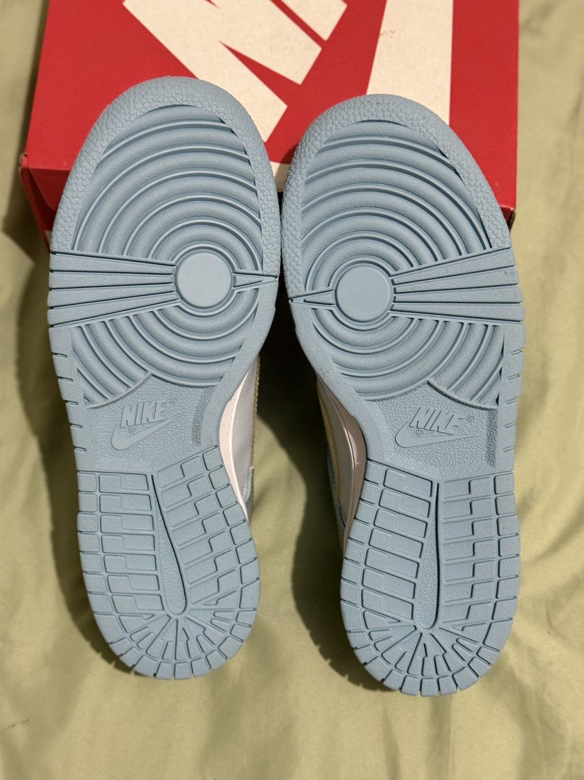 Nike Nike Dunk Low (GS) Aura Blue White Size US 5 / IT 35 - 4 Thumbnail
